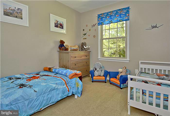WOODLYNNE COMMUNITY - Residential