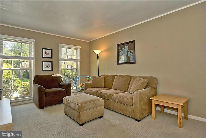 WOODLYNNE COMMUNITY - Residential