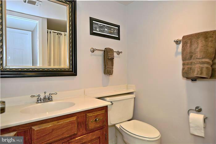 WOODLYNNE COMMUNITY - Residential