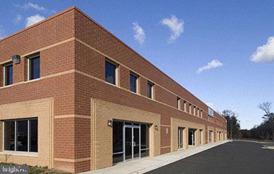 3,416 sf of Flex Warehouse. Rate: $17 NNN. NNN = $3 estimated psf. 1/3 Office, 2/3 Warehouse. Fully Conditioned. One (1) Drive-in Loading Bay Door. Zoned PDGI. Annual Escalation: 4%. Available August 1, 2023.

Unit 140 is also available. May be leased together or separately. See brochure for further information.