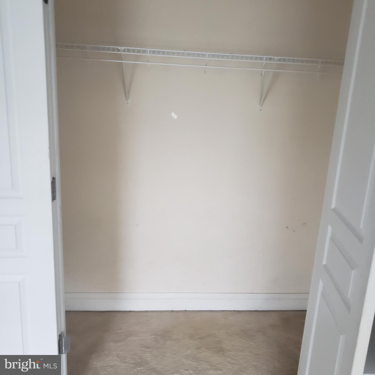 CROFTON GATE - Residential Lease