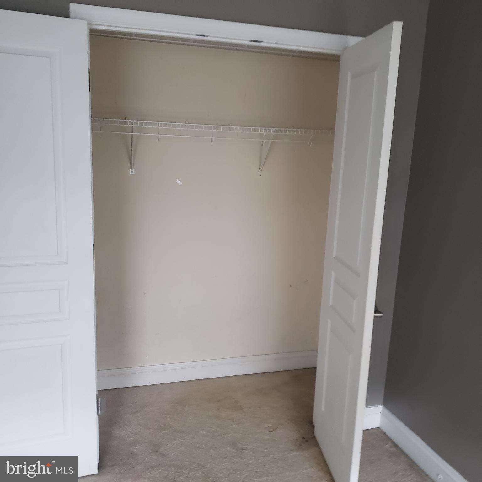 CROFTON GATE - Residential Lease