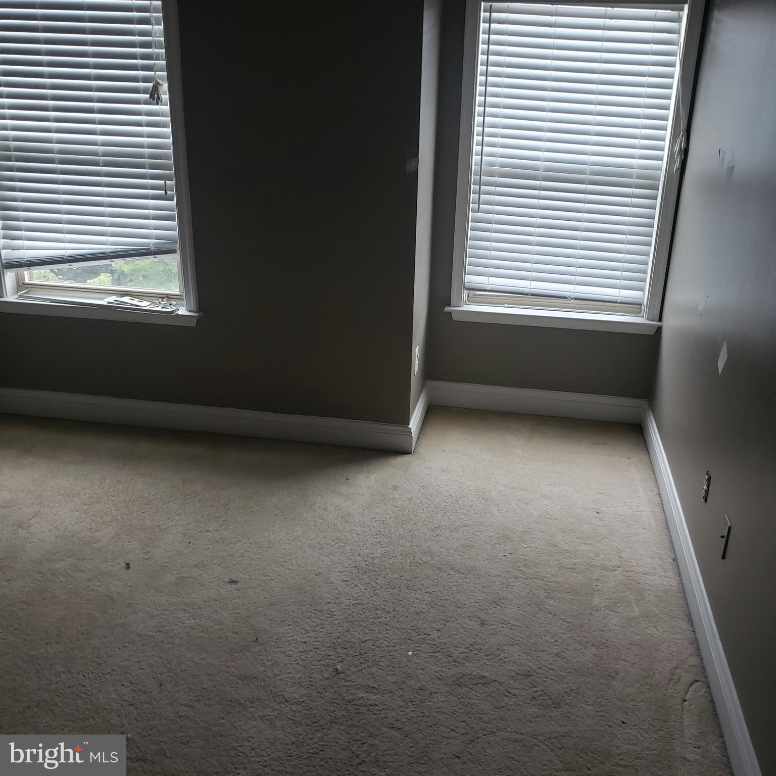 CROFTON GATE - Residential Lease