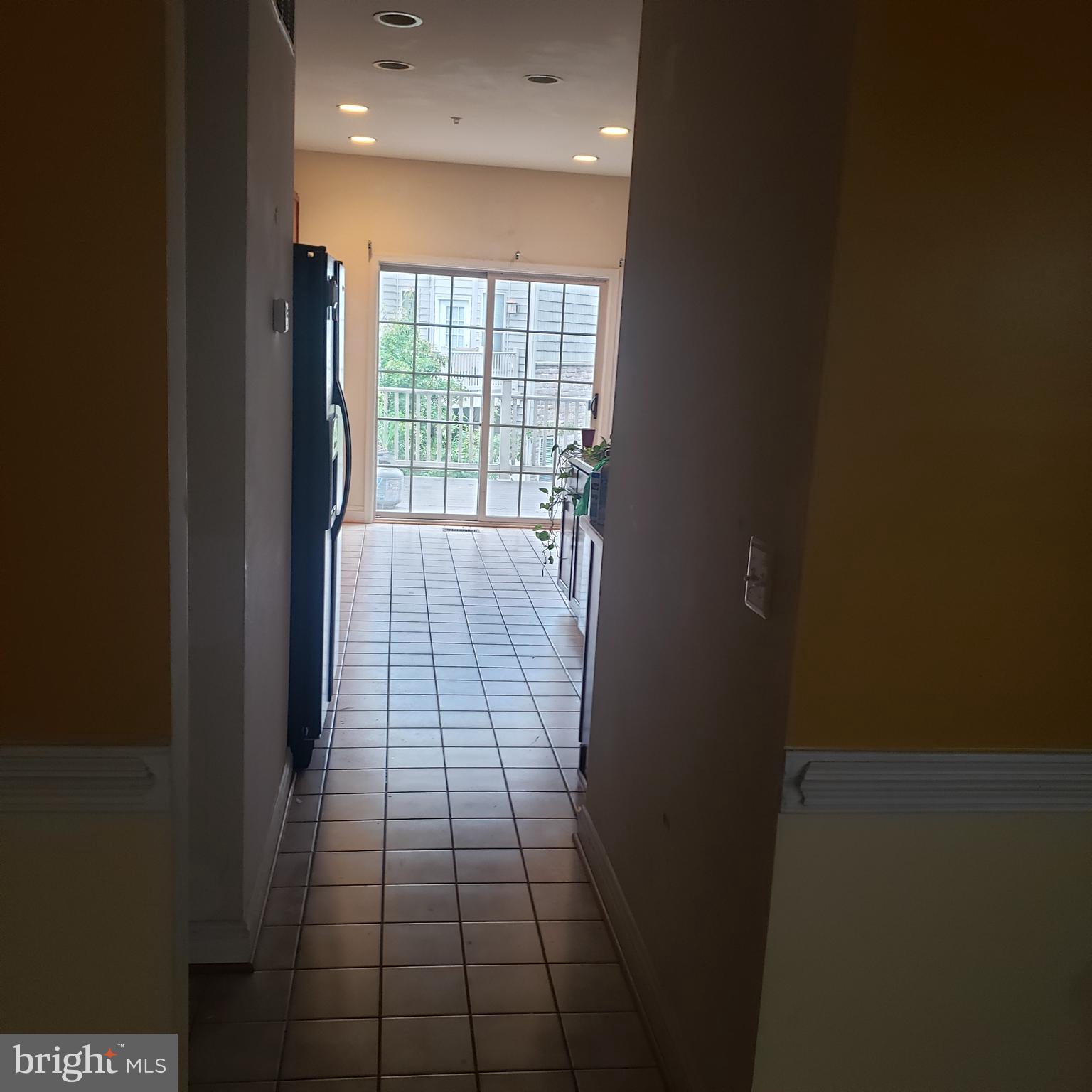 CROFTON GATE - Residential Lease