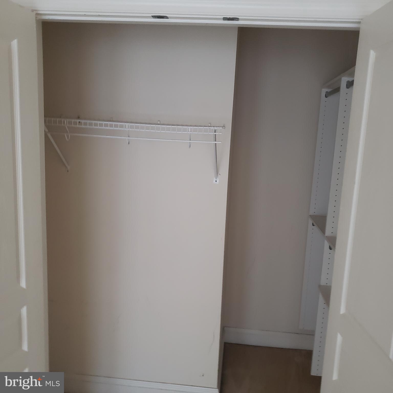 CROFTON GATE - Residential Lease