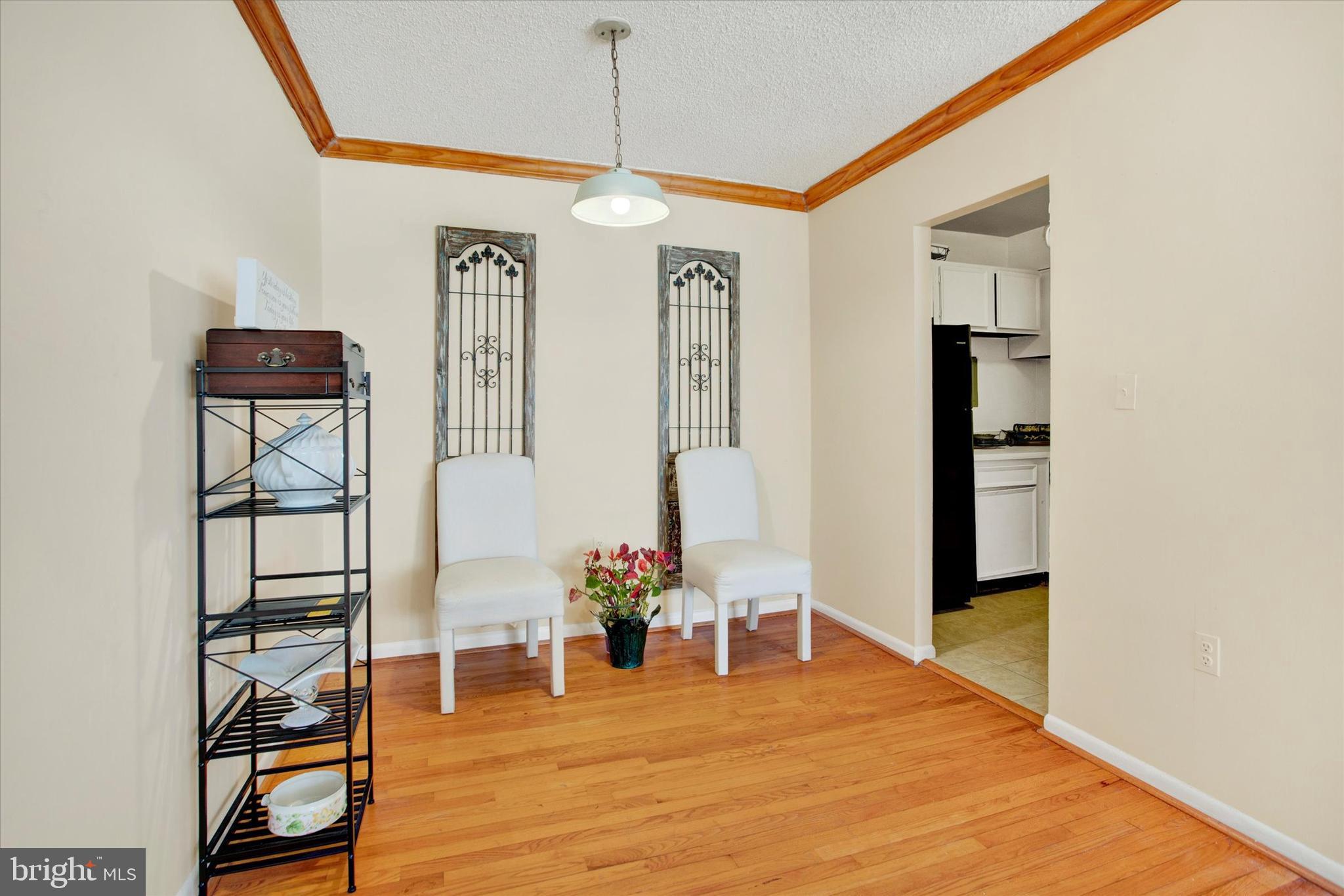 SWANN HILL CONDOMINIUMS - Residential