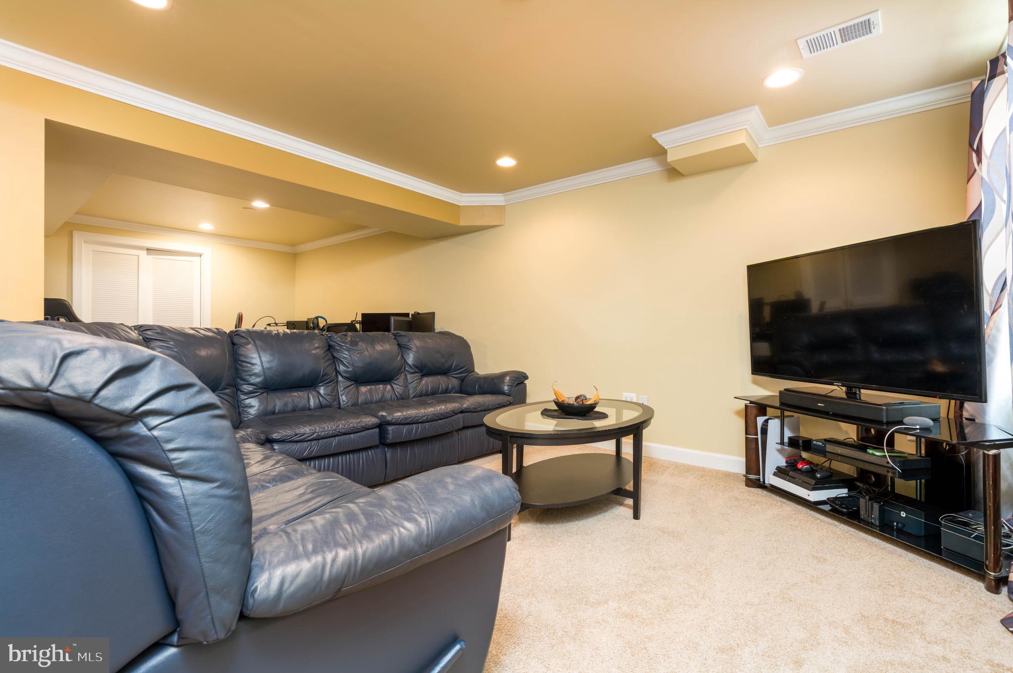 DOMINION VALLEY COUNTRY CLUB - Residential