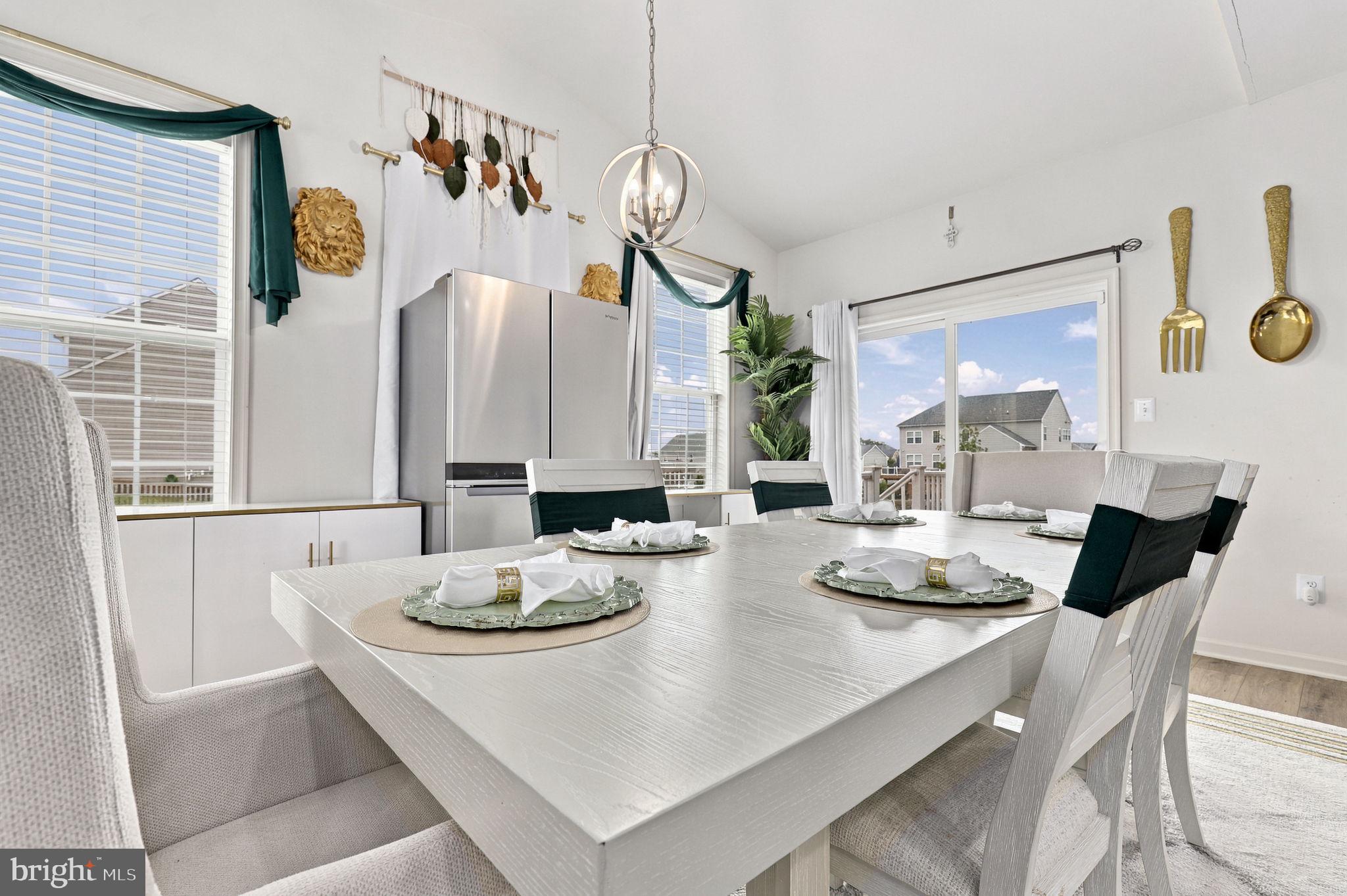 18316 PETWORTH CIRCLE