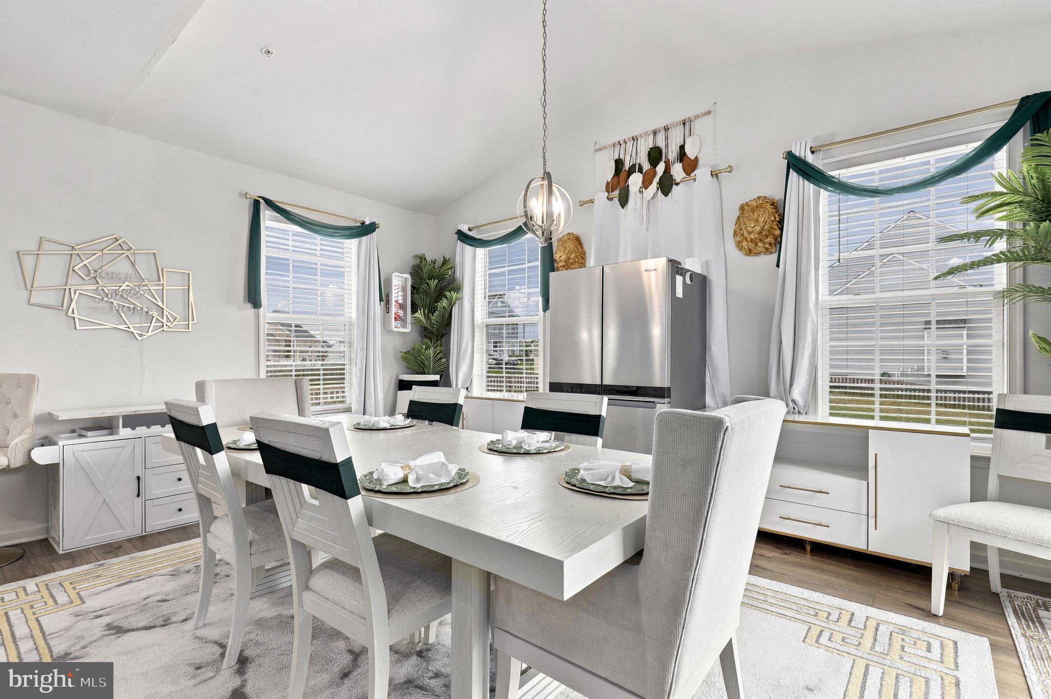 18316 PETWORTH CIRCLE