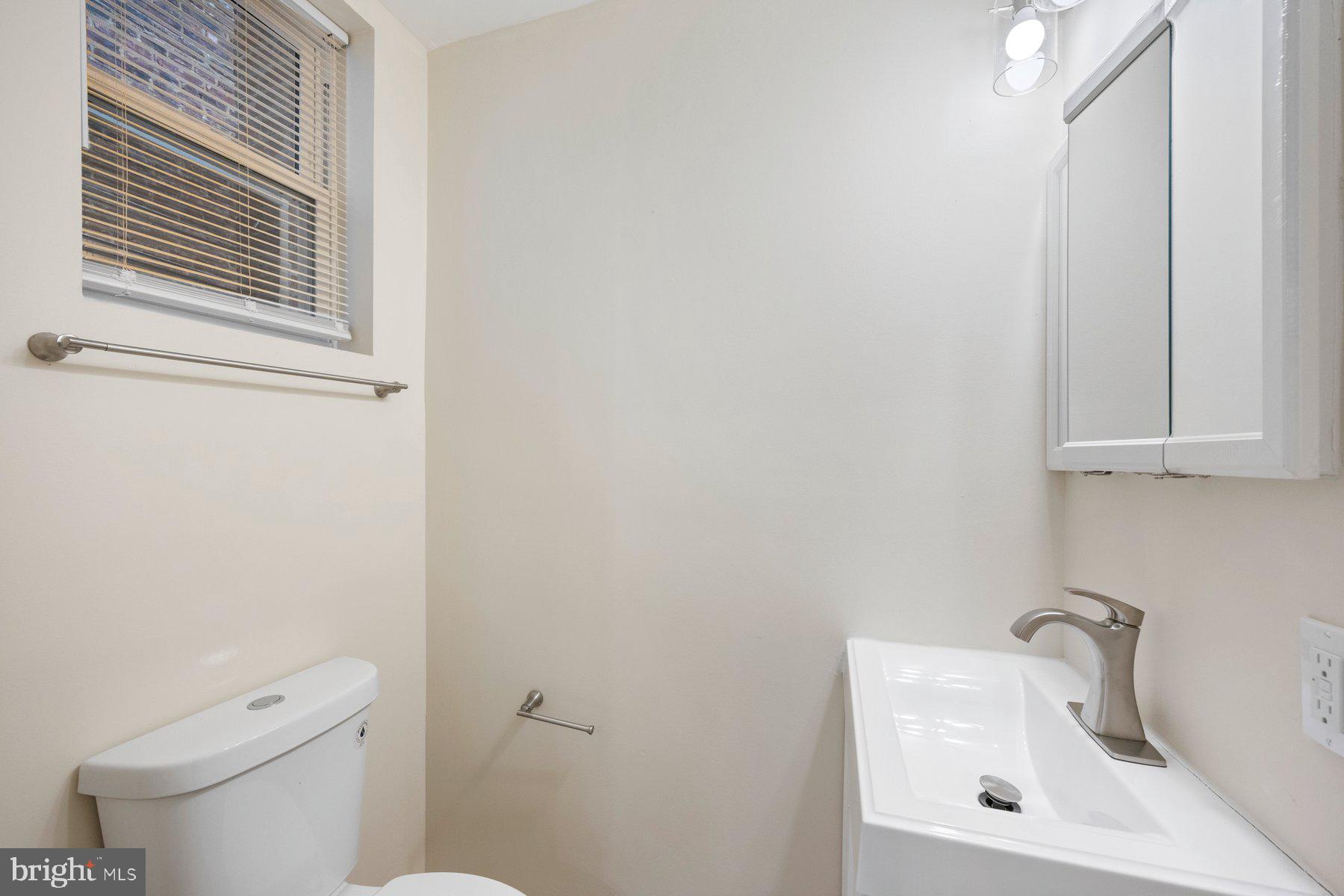 BOOTH-BOYD - Residential