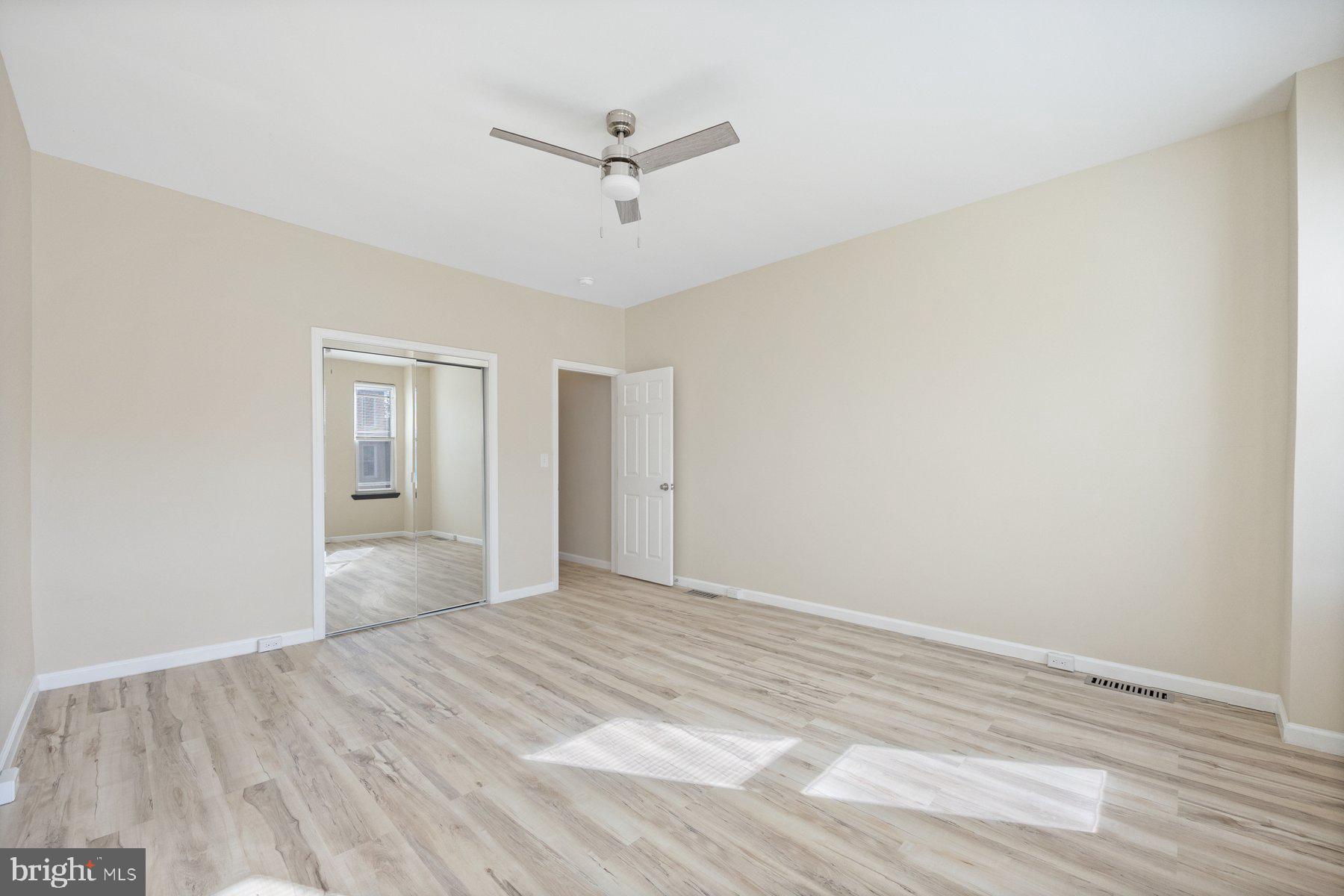 BOOTH-BOYD - Residential