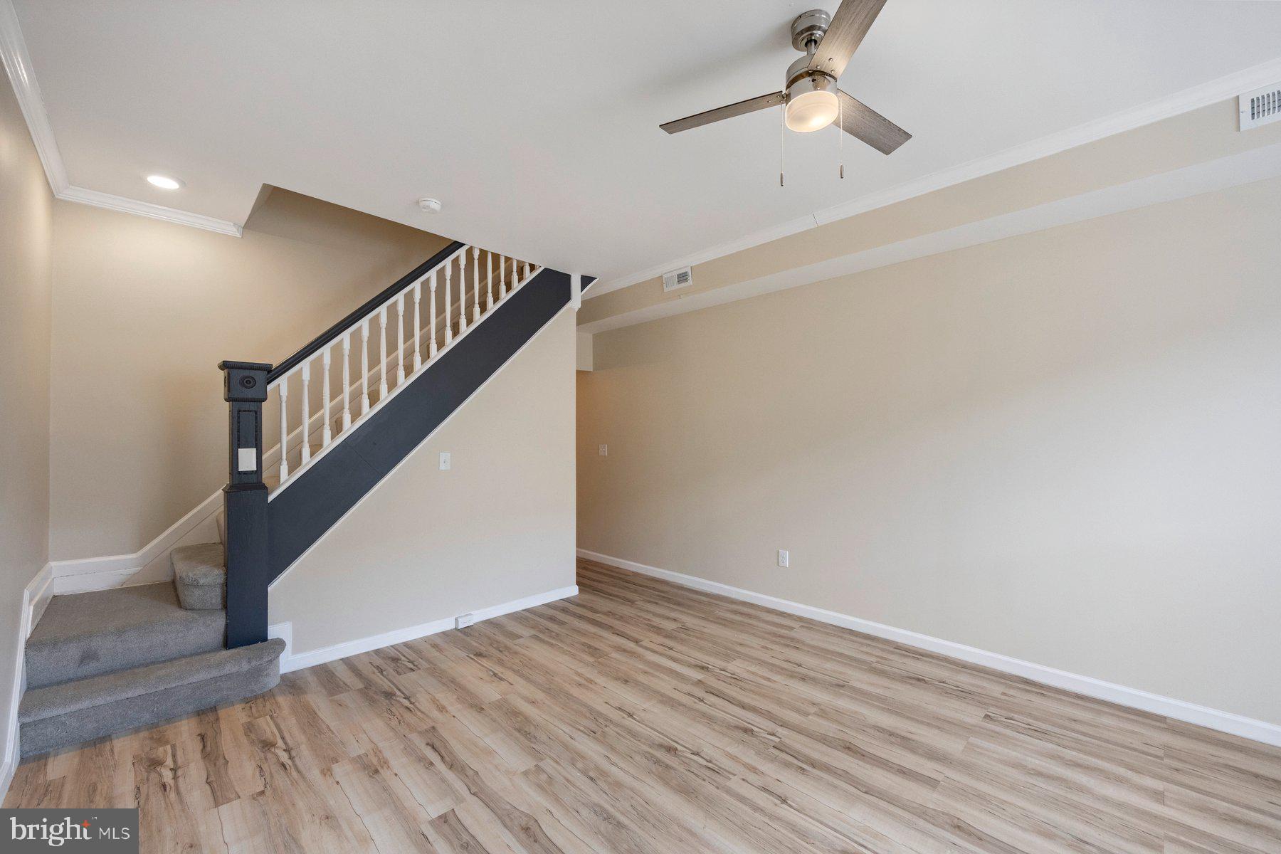 BOOTH-BOYD - Residential