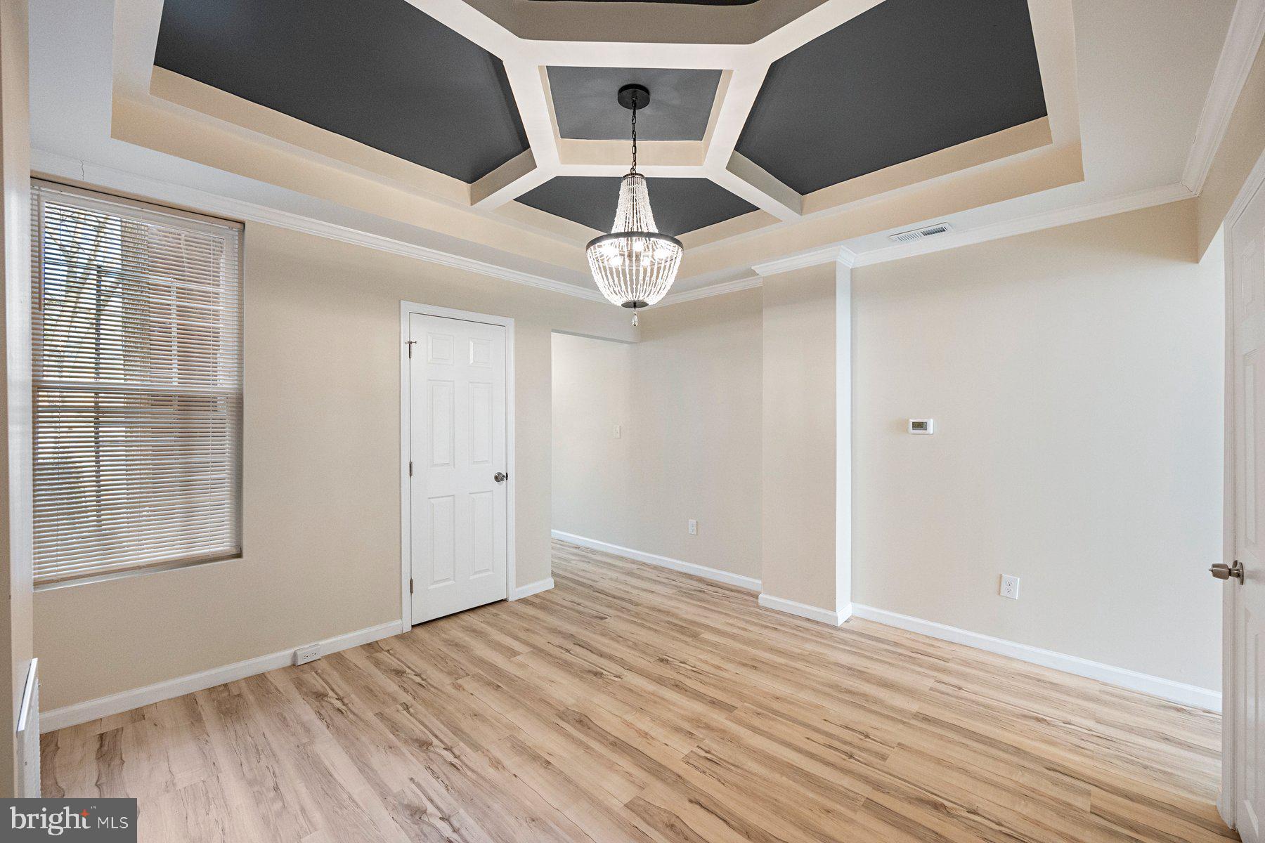 BOOTH-BOYD - Residential