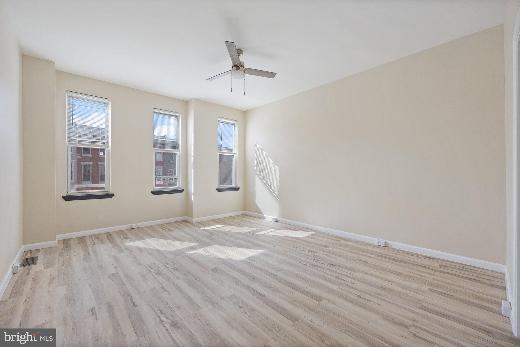 BOOTH-BOYD - Residential