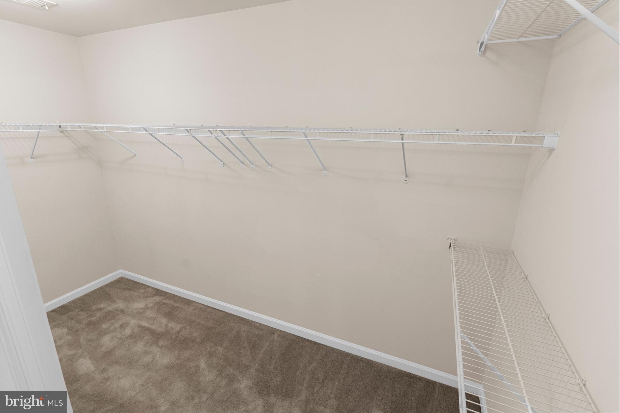 BROOKFIELD ON THE POTOMAC - Residential Lease