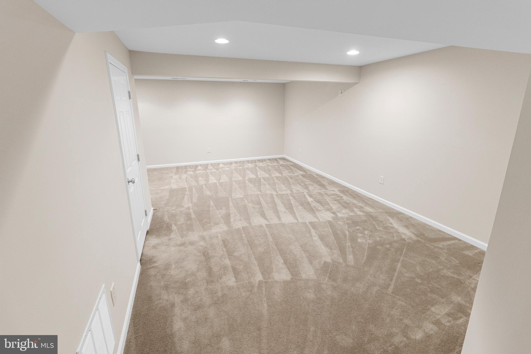 BROOKFIELD ON THE POTOMAC - Residential Lease