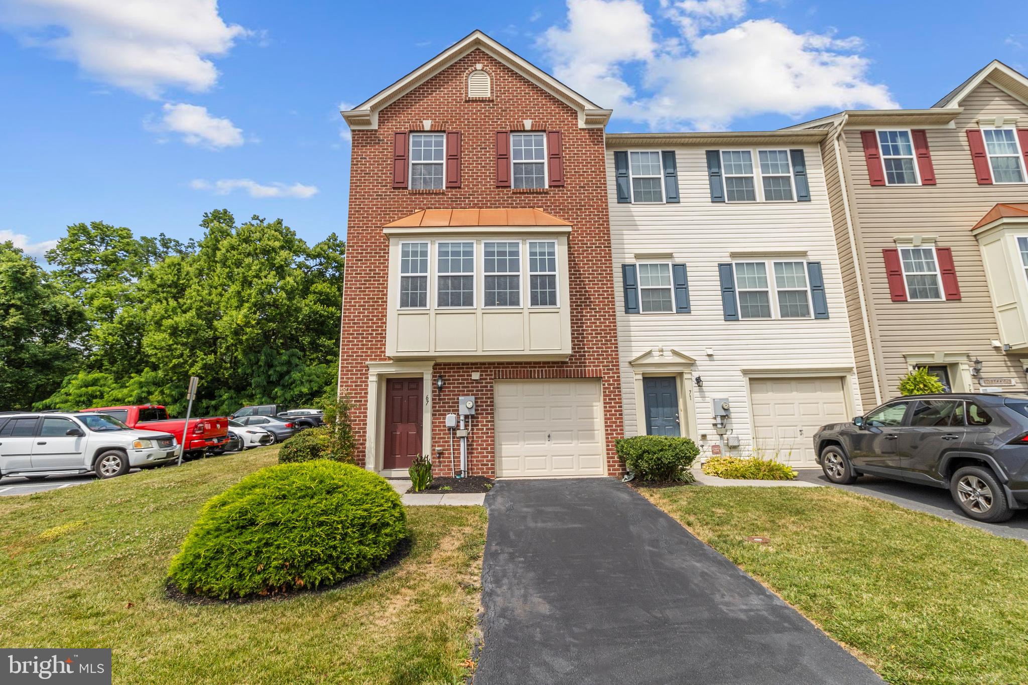 BROOKFIELD ON THE POTOMAC - Residential Lease