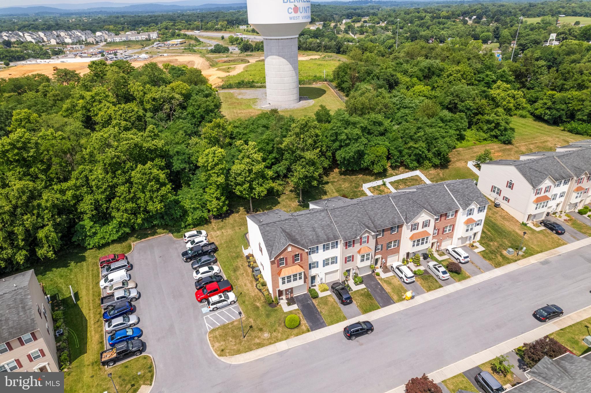 BROOKFIELD ON THE POTOMAC - Residential Lease