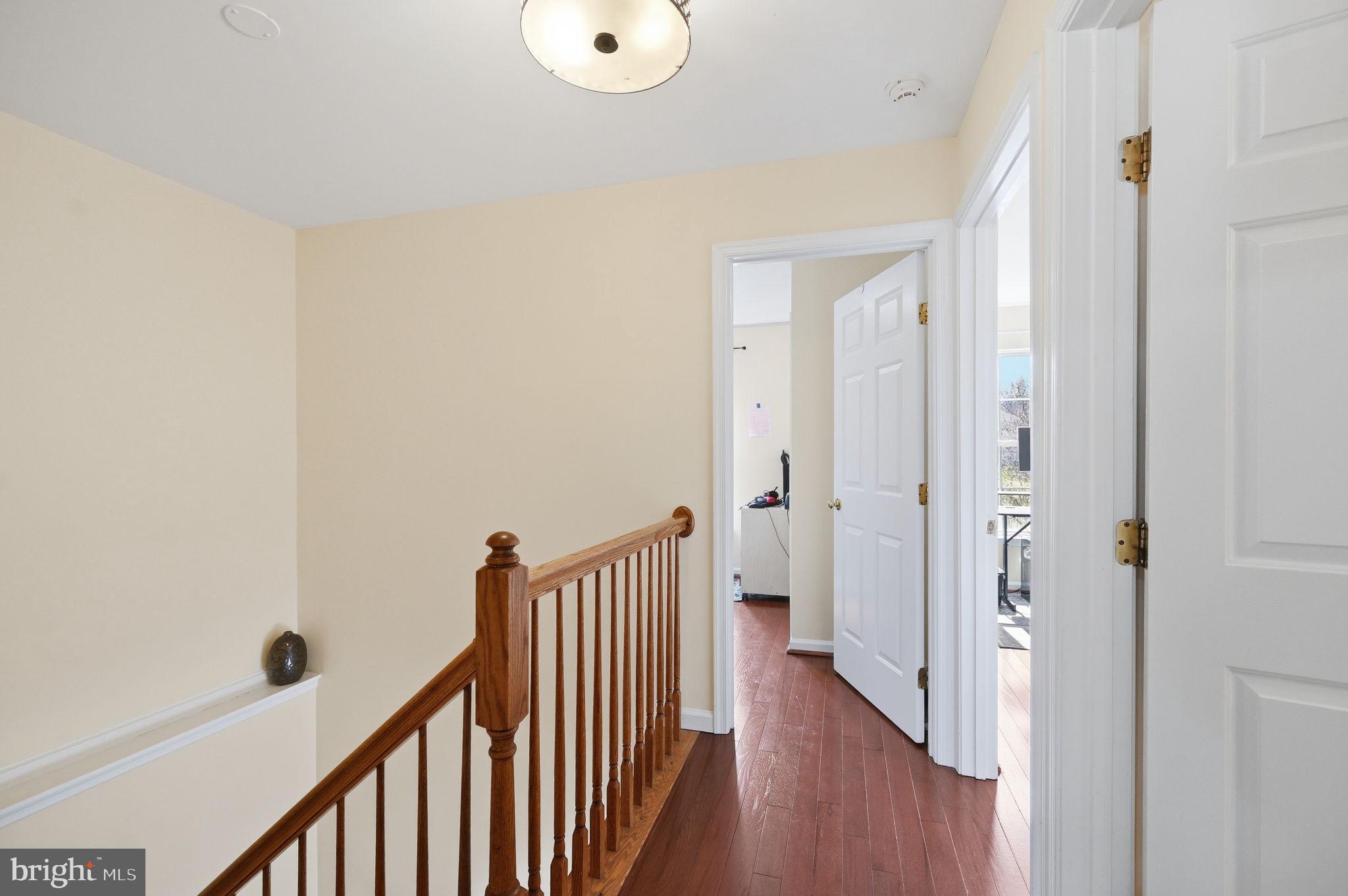 SOMERSET - Residential