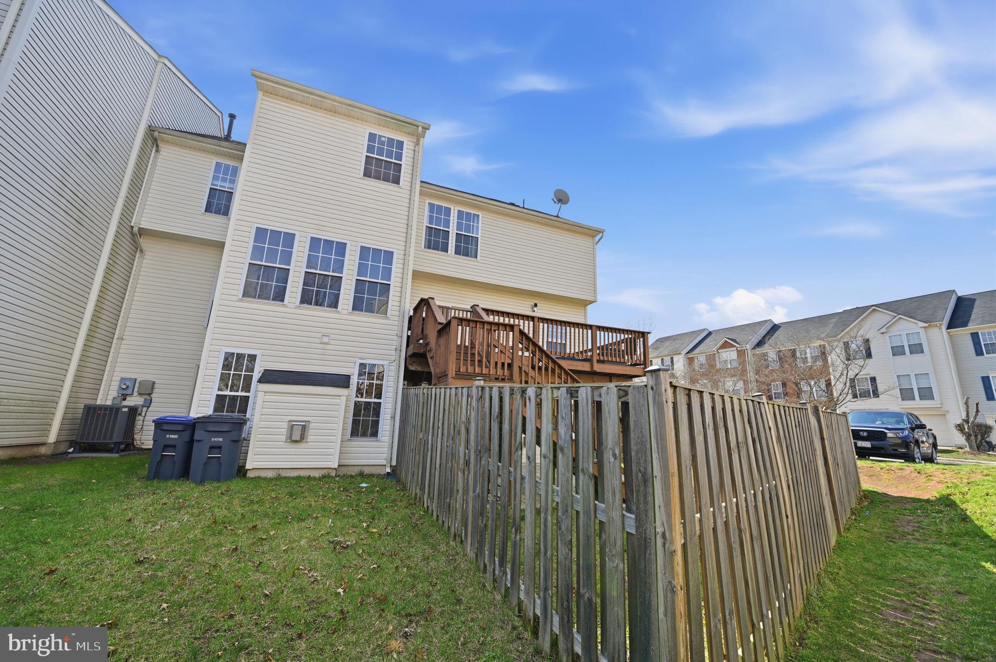 SOMERSET - Residential