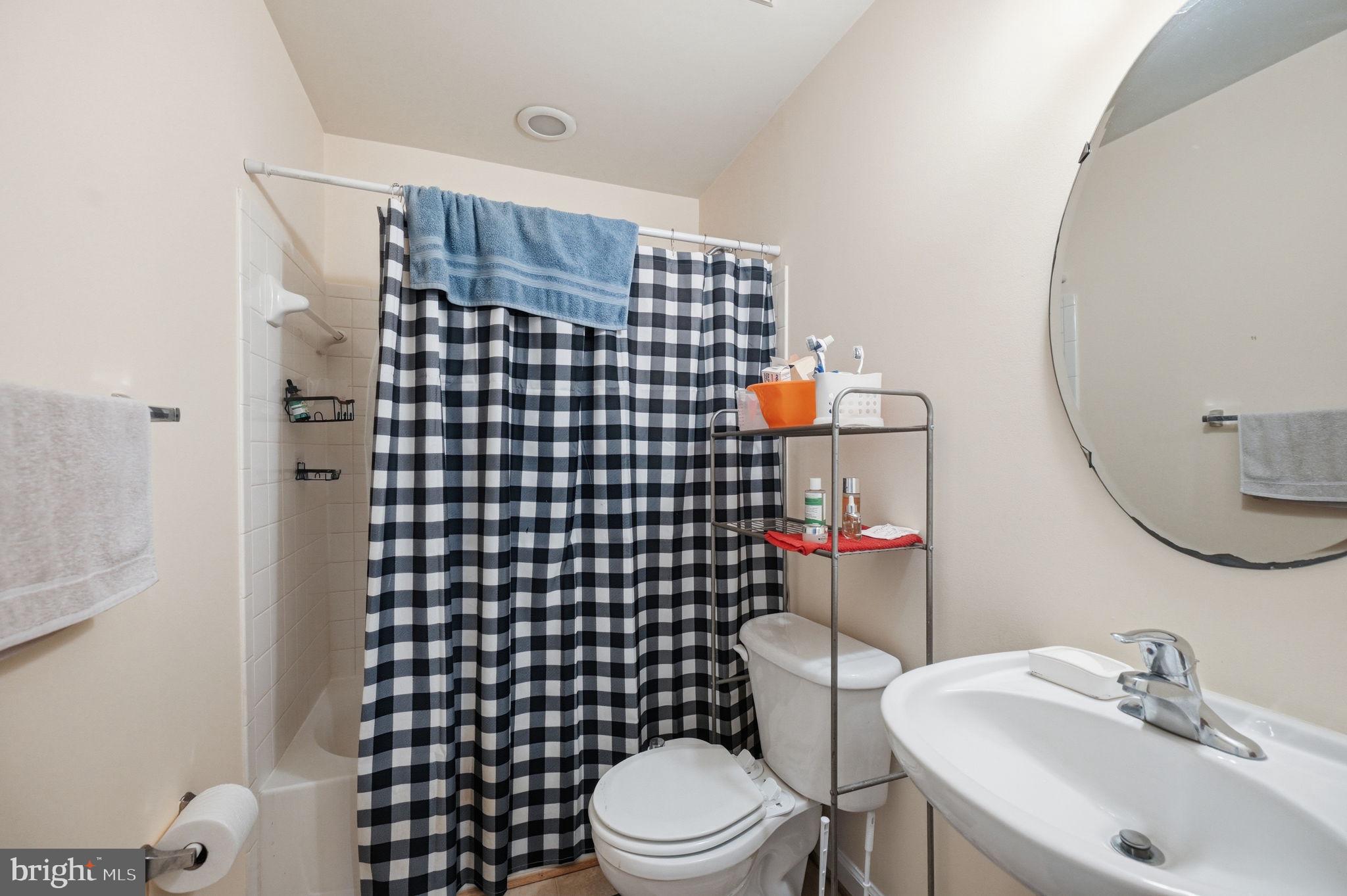 SOMERSET - Residential