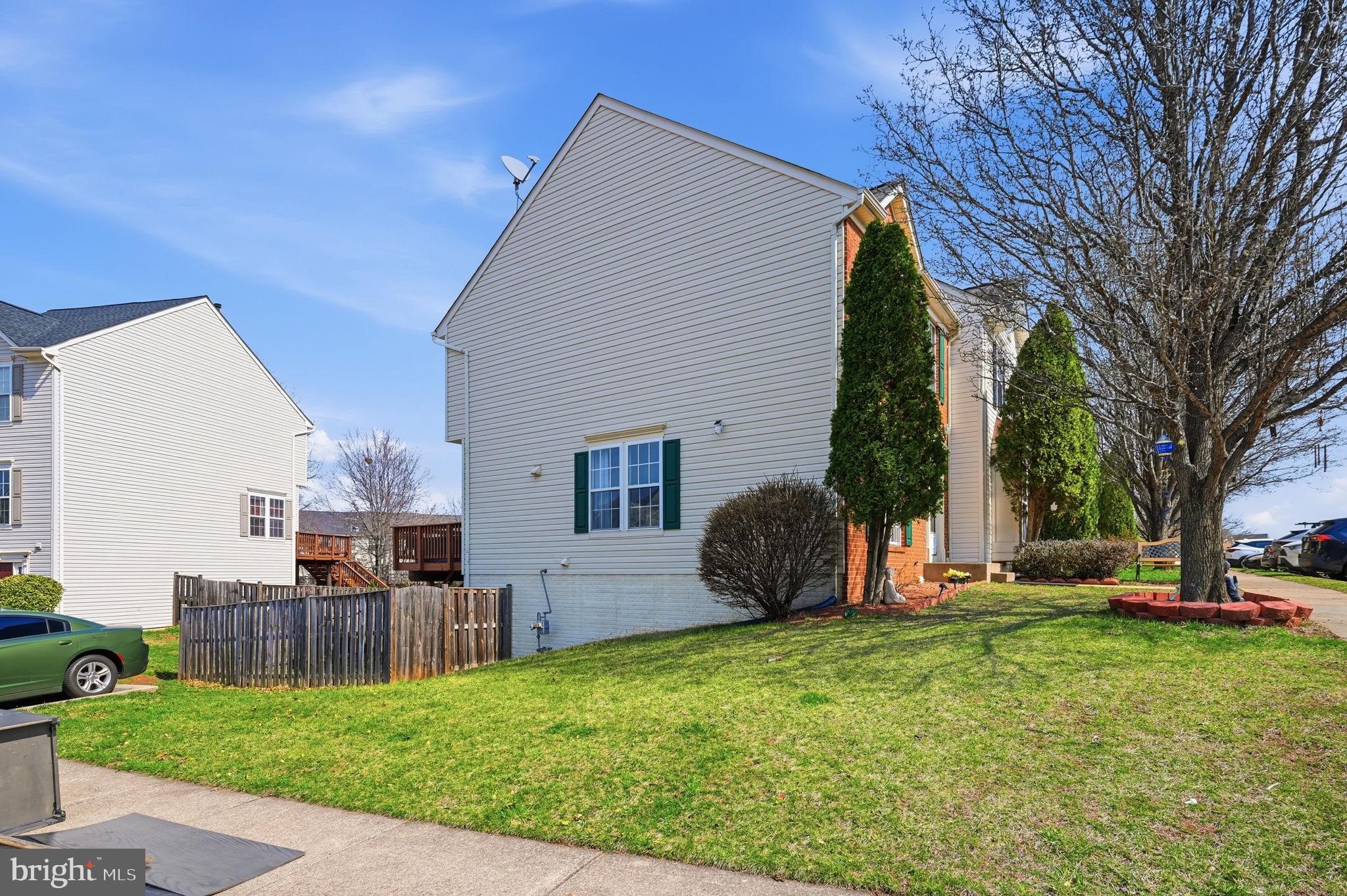 SOMERSET - Residential