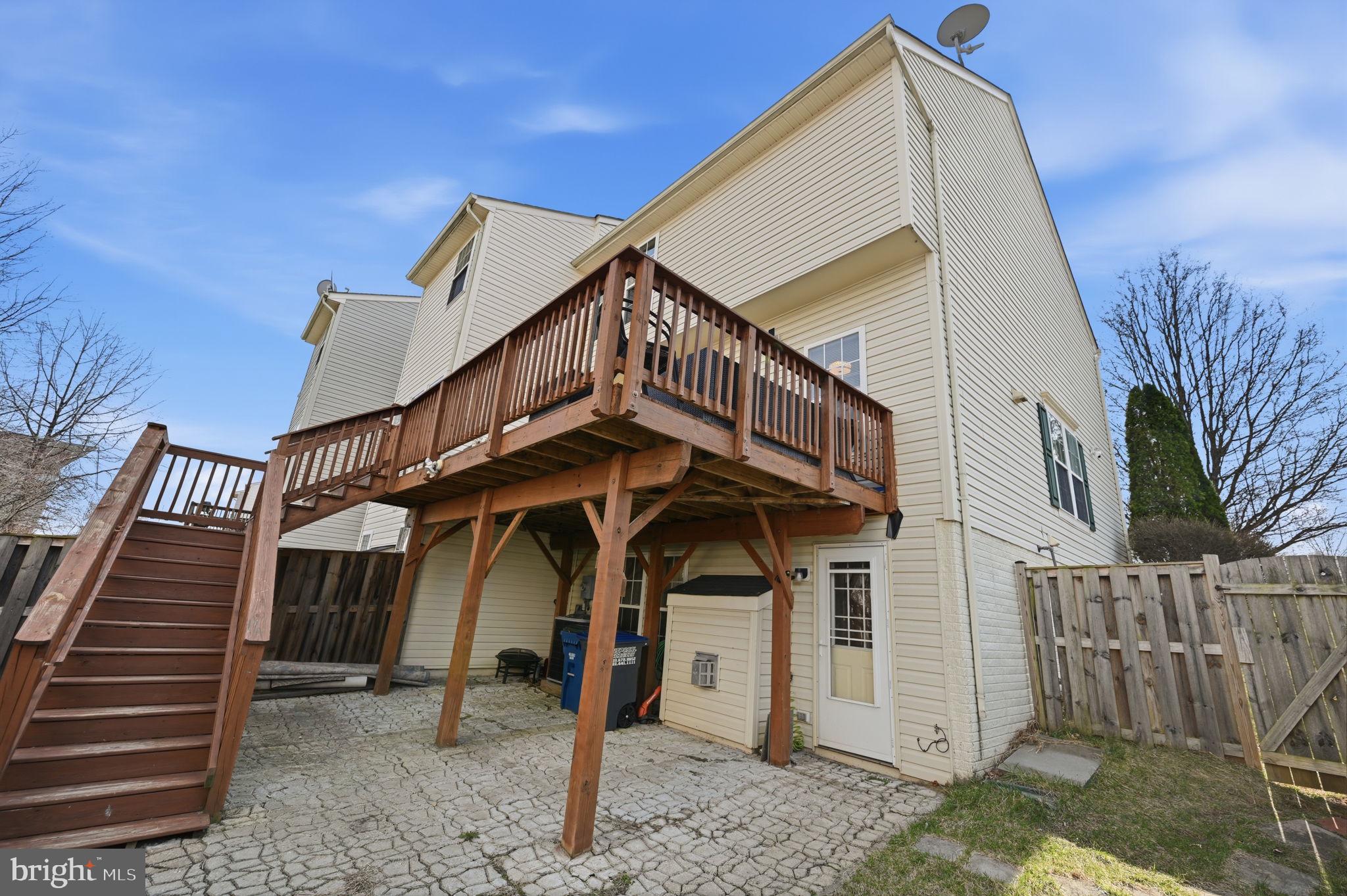 SOMERSET - Residential