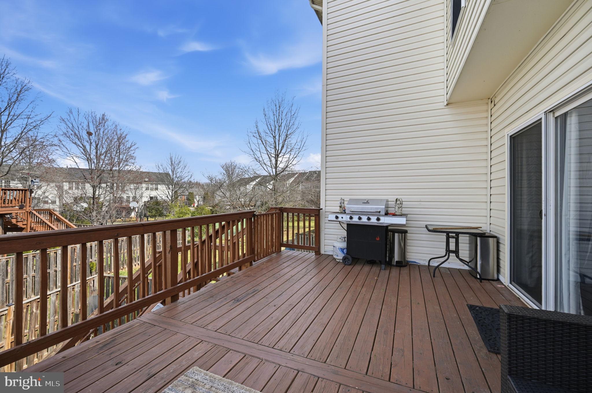 SOMERSET - Residential