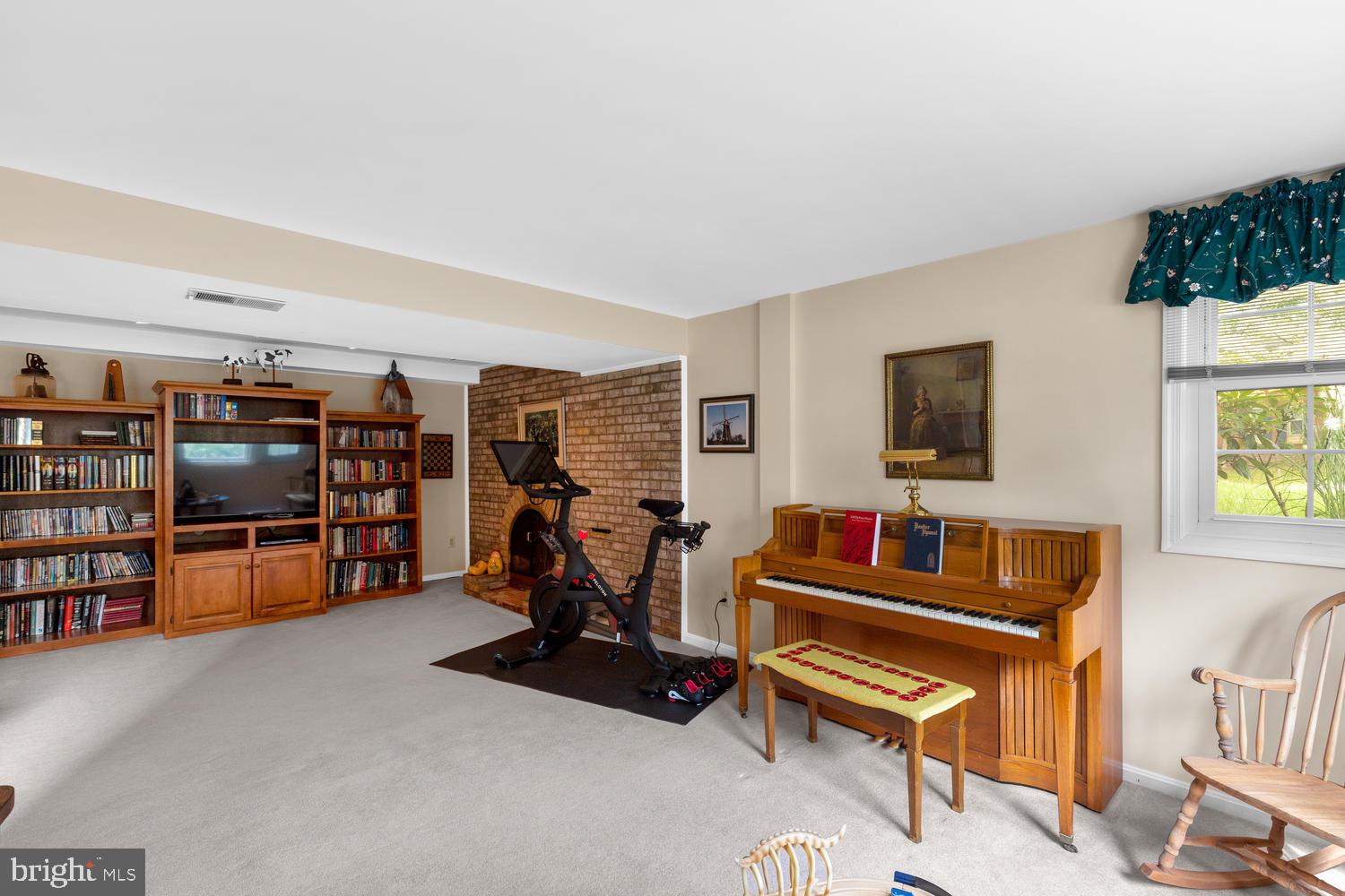 OLNEY ACRES - Residential