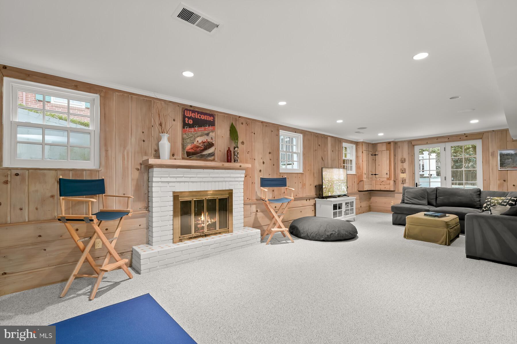 WESTWOOD - Residential