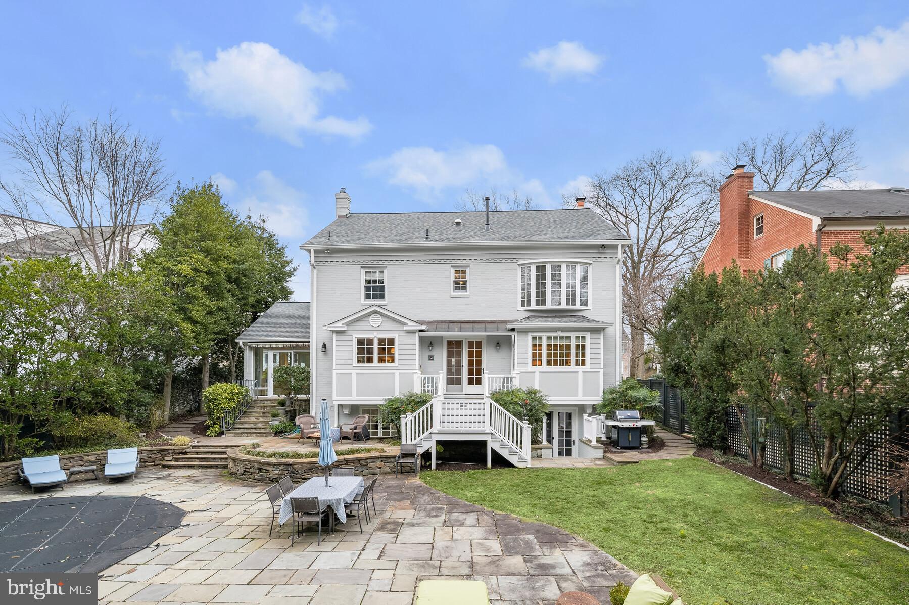 WESTWOOD - Residential