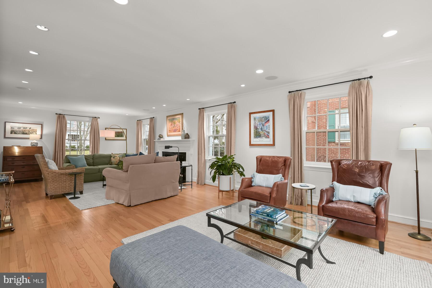 WESTWOOD - Residential