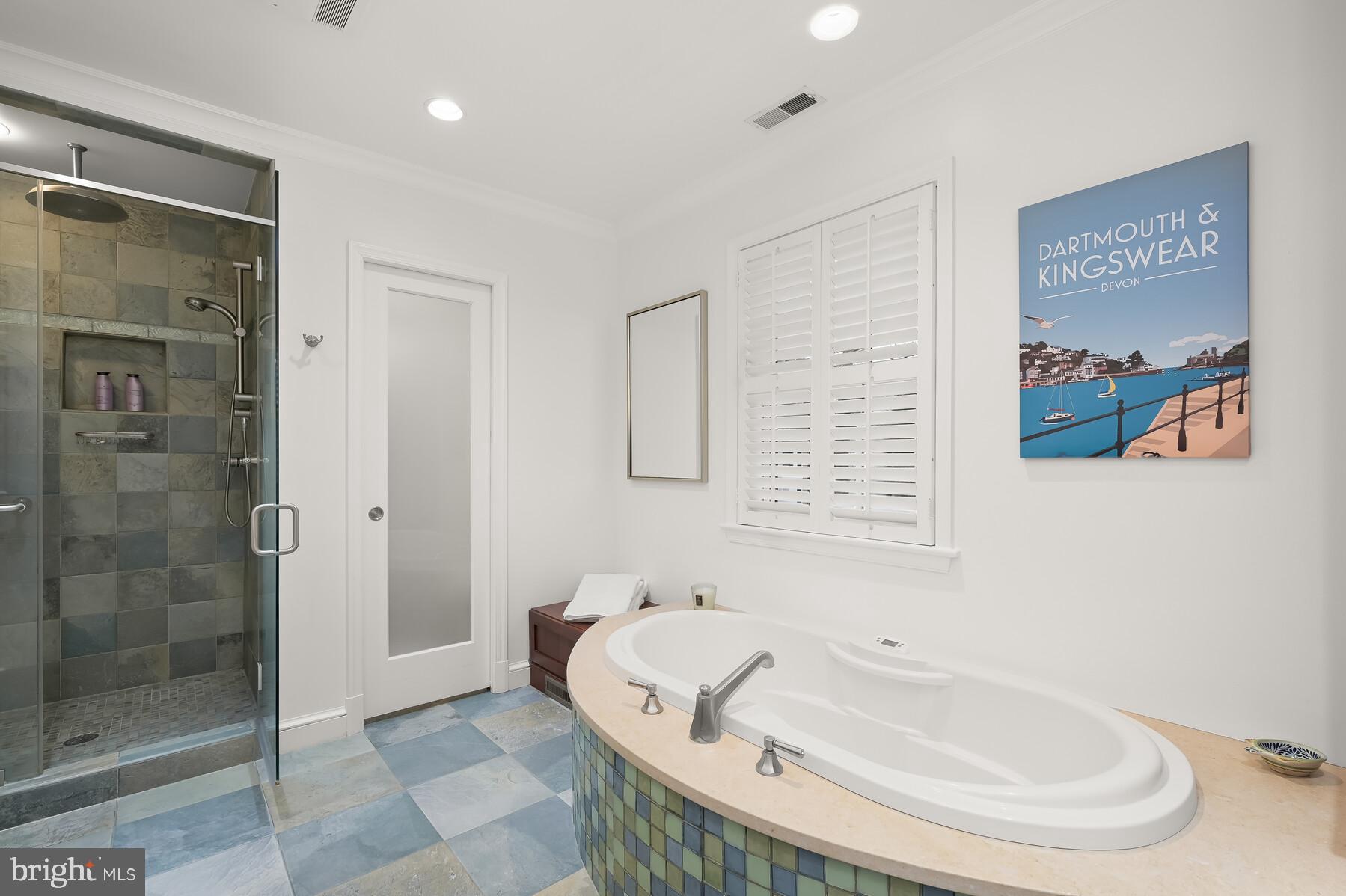 WESTWOOD - Residential