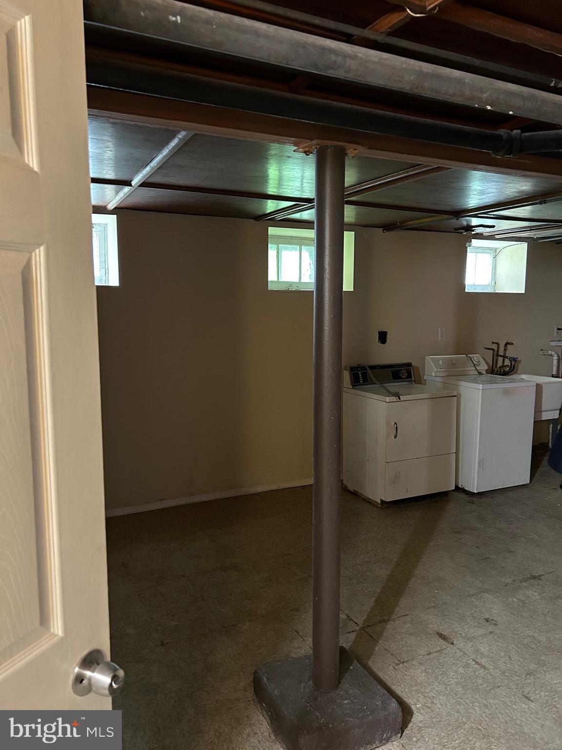PANWAY - Residential Lease