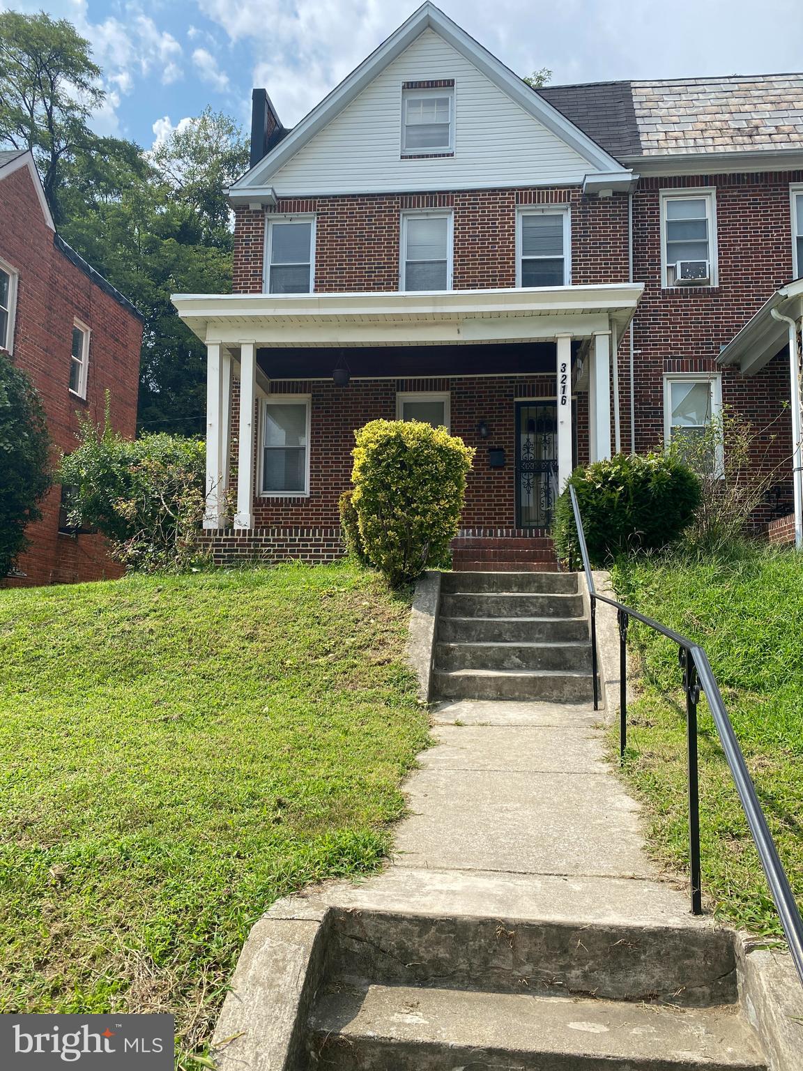 PANWAY - Residential Lease