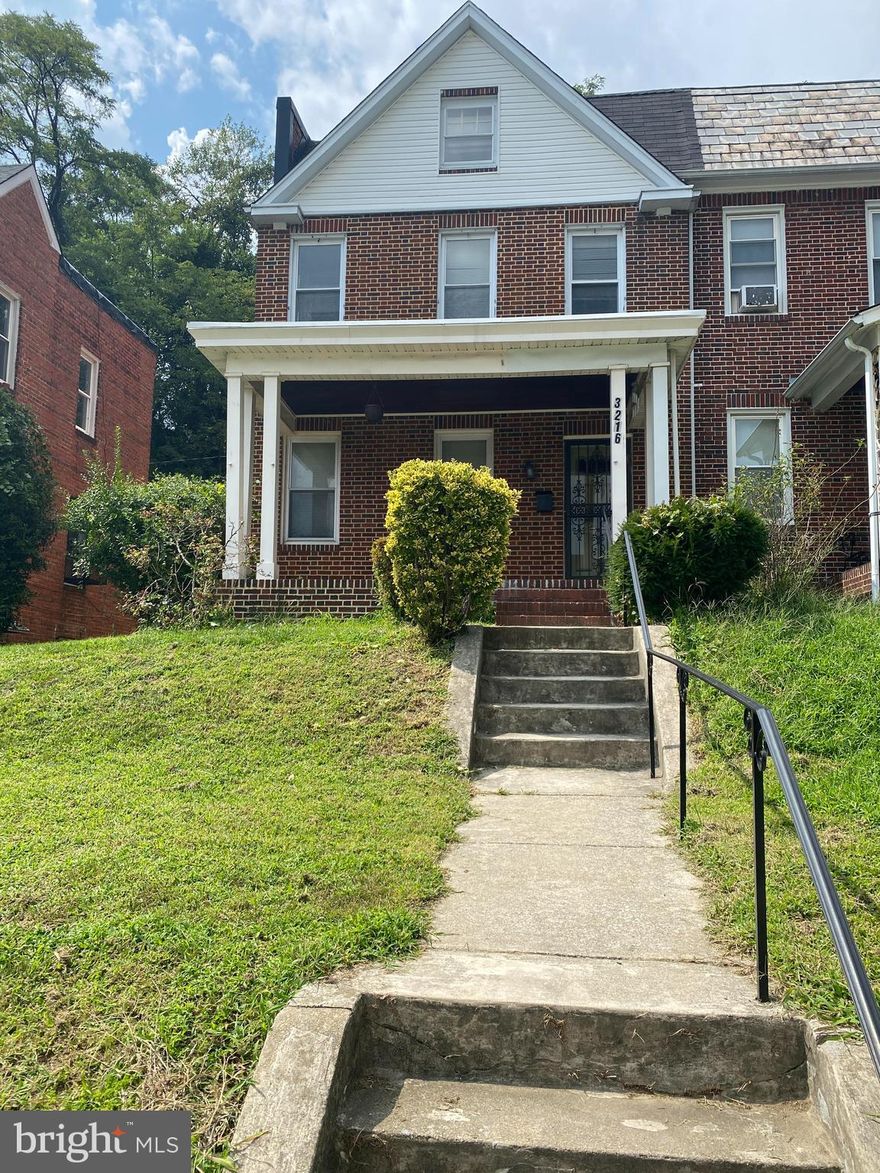 Lovingly cared for. End of group, porch front and wonderfully backs to trees.  Traditional floor plan with separate breakfast room with built in China closet. Mirrored dining room wall with lovely chandelier.  Walking distance to Community College and public transportation. Owner will consider credit scores of 620 and above and income to reflect 1/3 of the monthly rent or $4800 p/month or more.