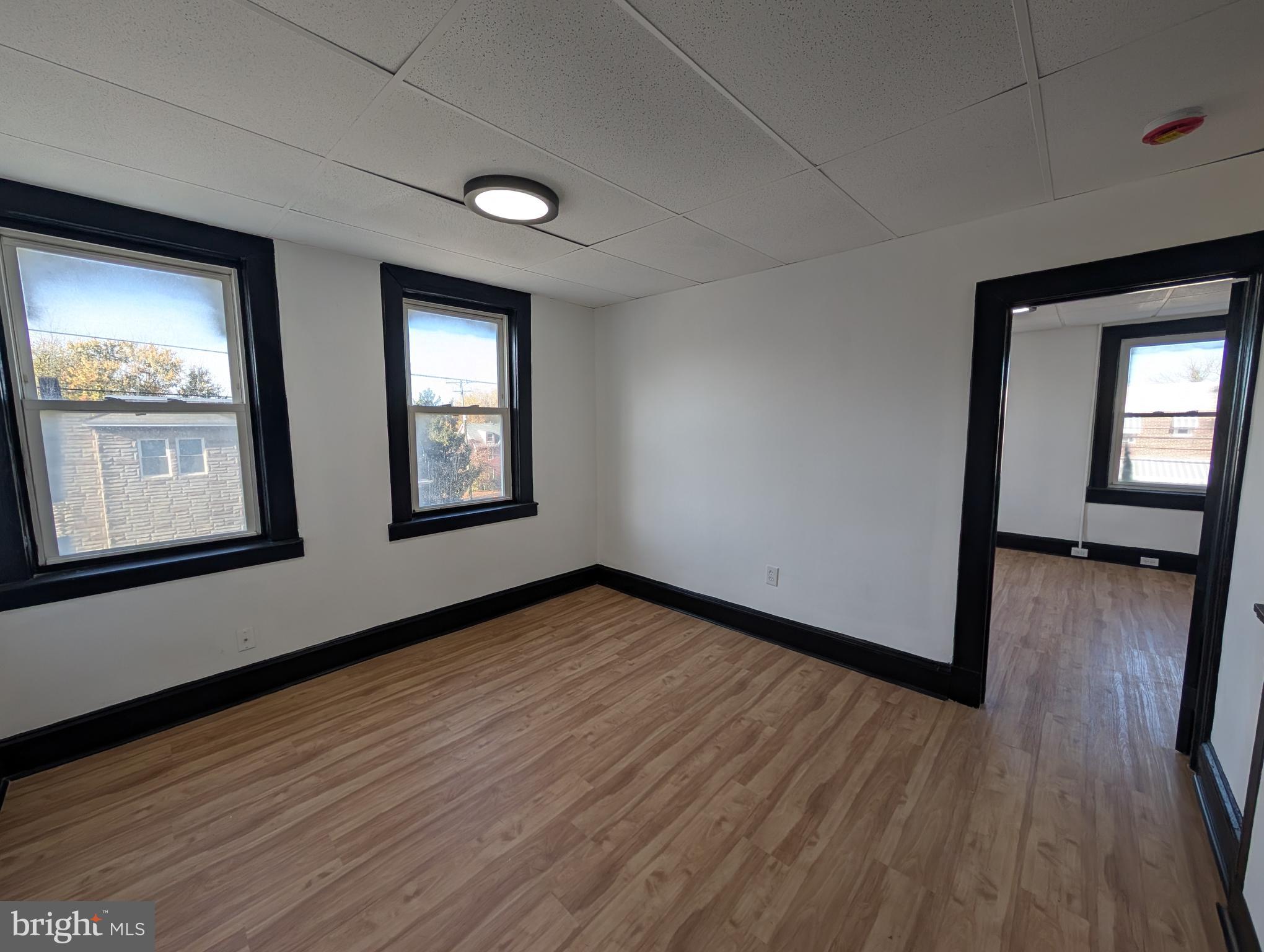 MORELL PARK - Residential Lease