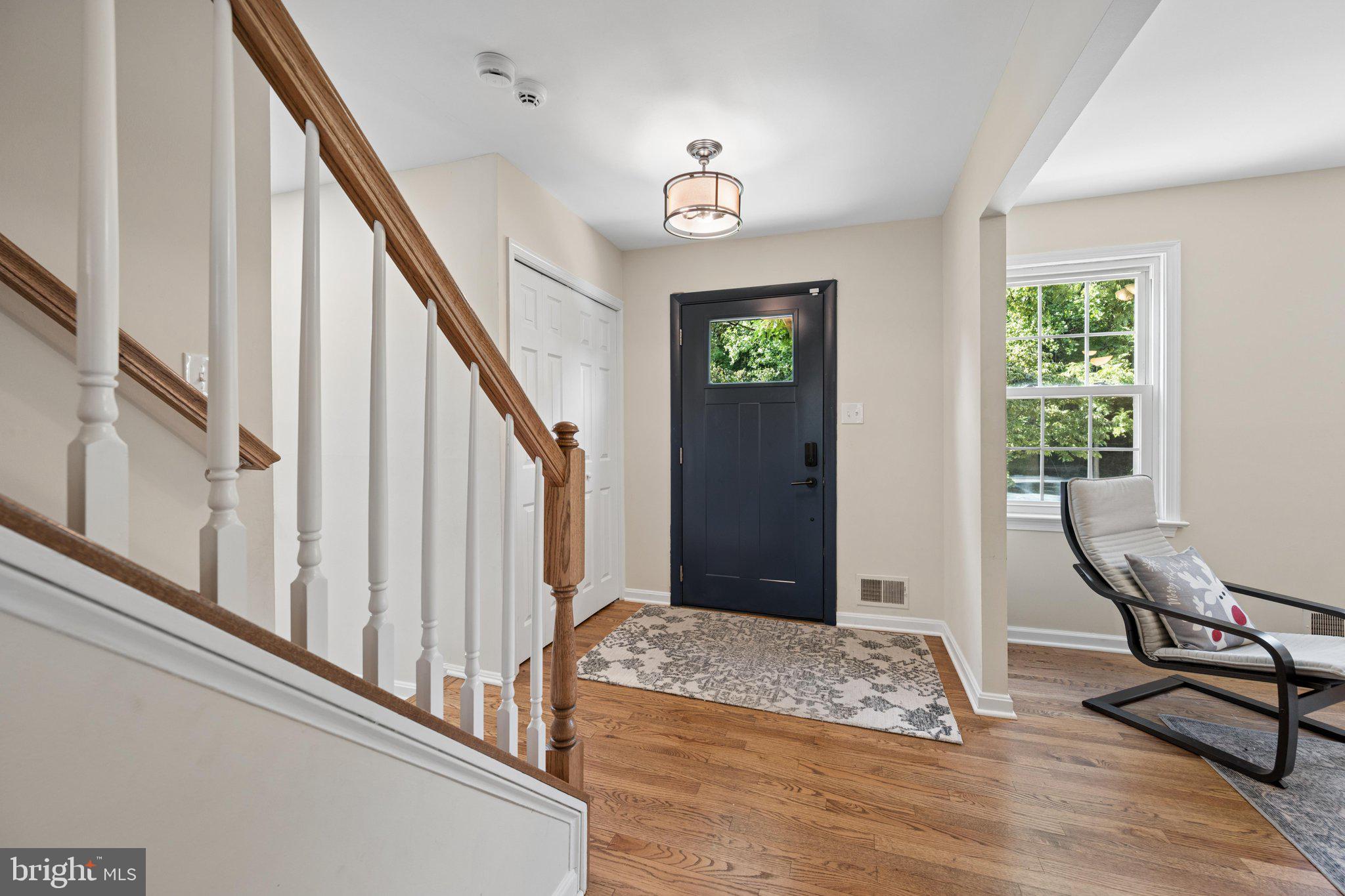 4201 E GELDING LANE