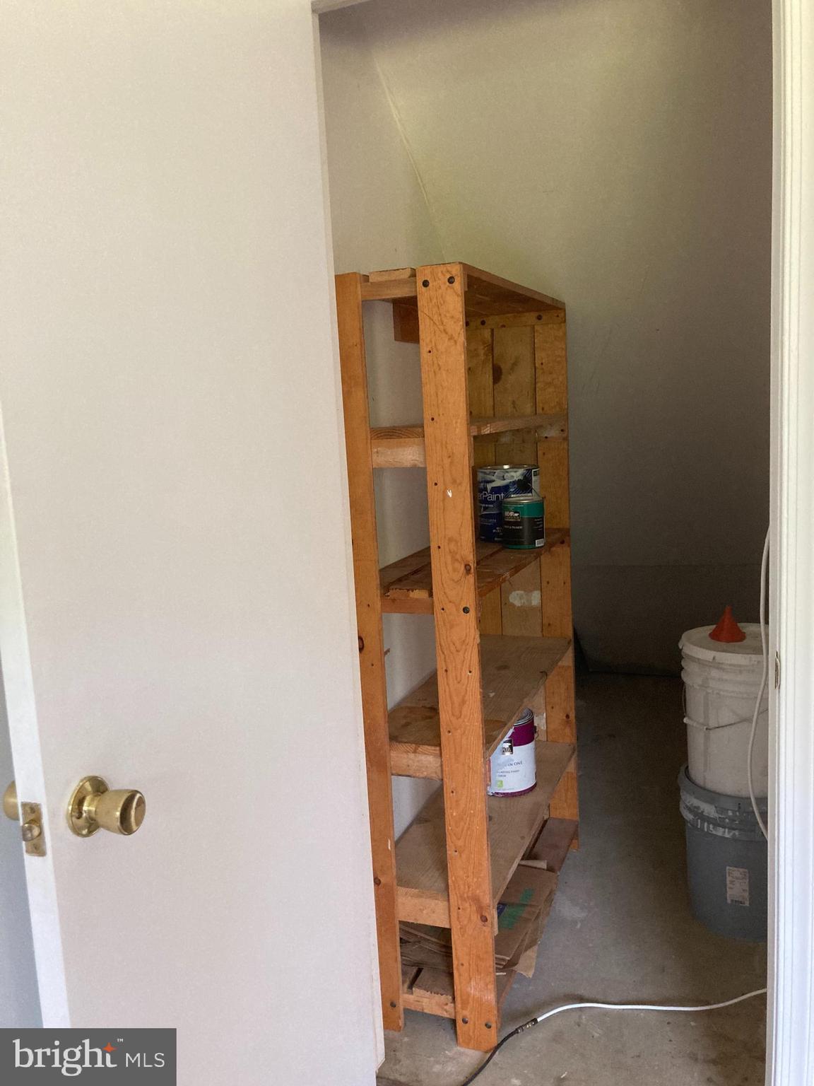 DUFIEF MILL - Residential Lease