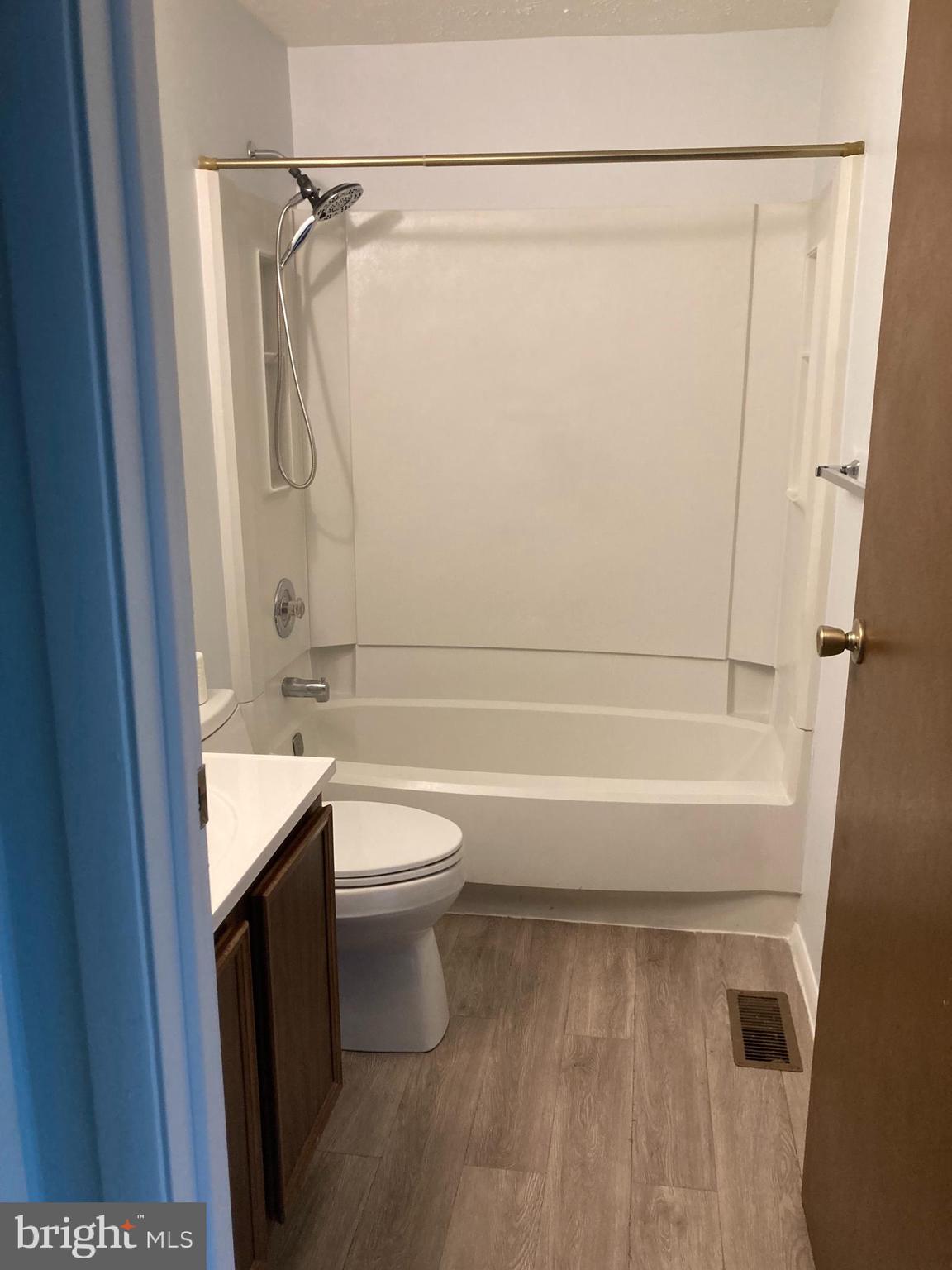 DUFIEF MILL - Residential Lease