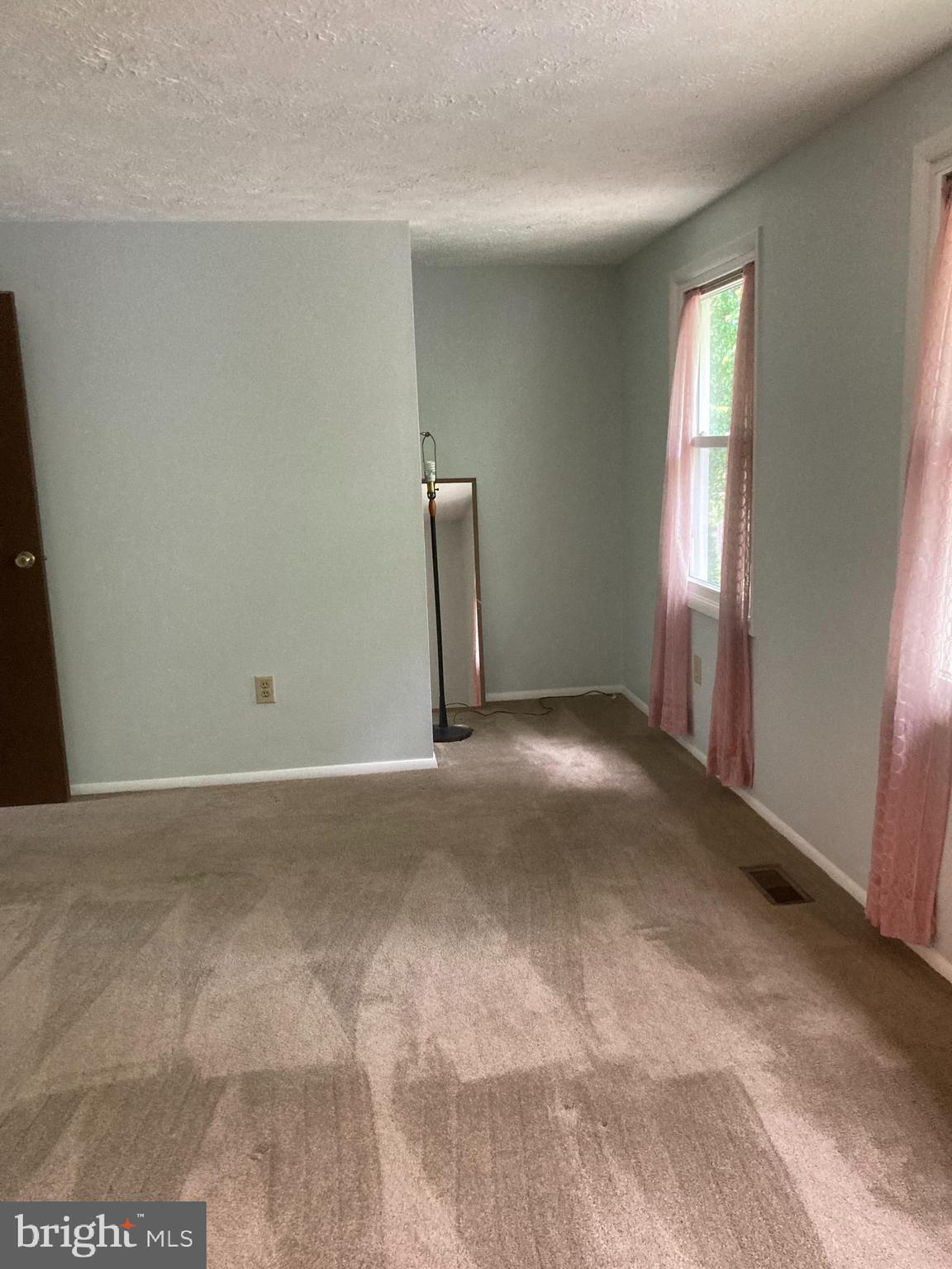 DUFIEF MILL - Residential Lease