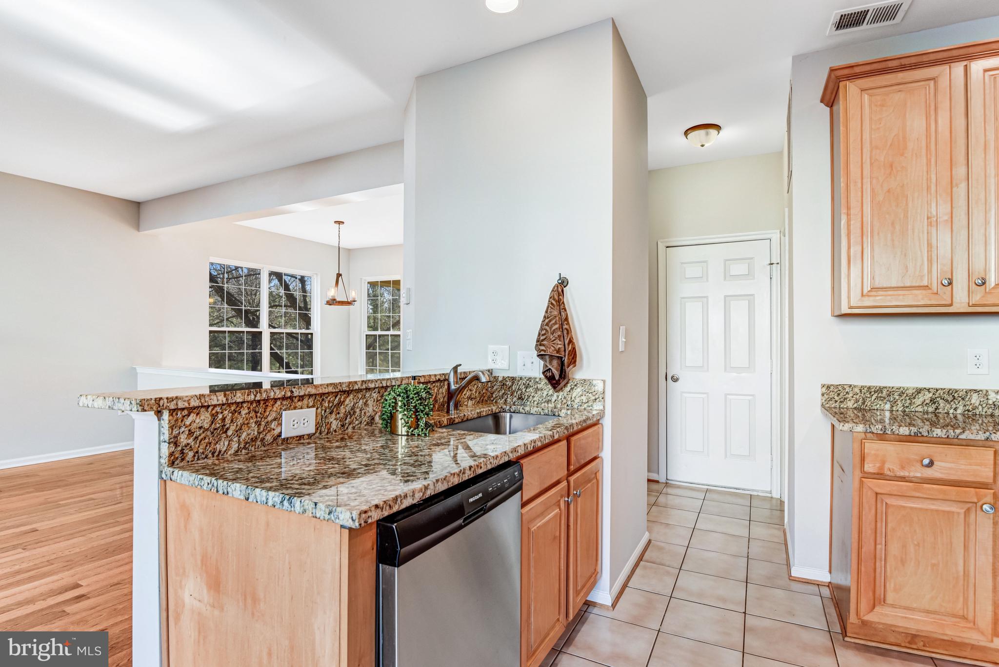 VIRGINIA OAKS - Residential