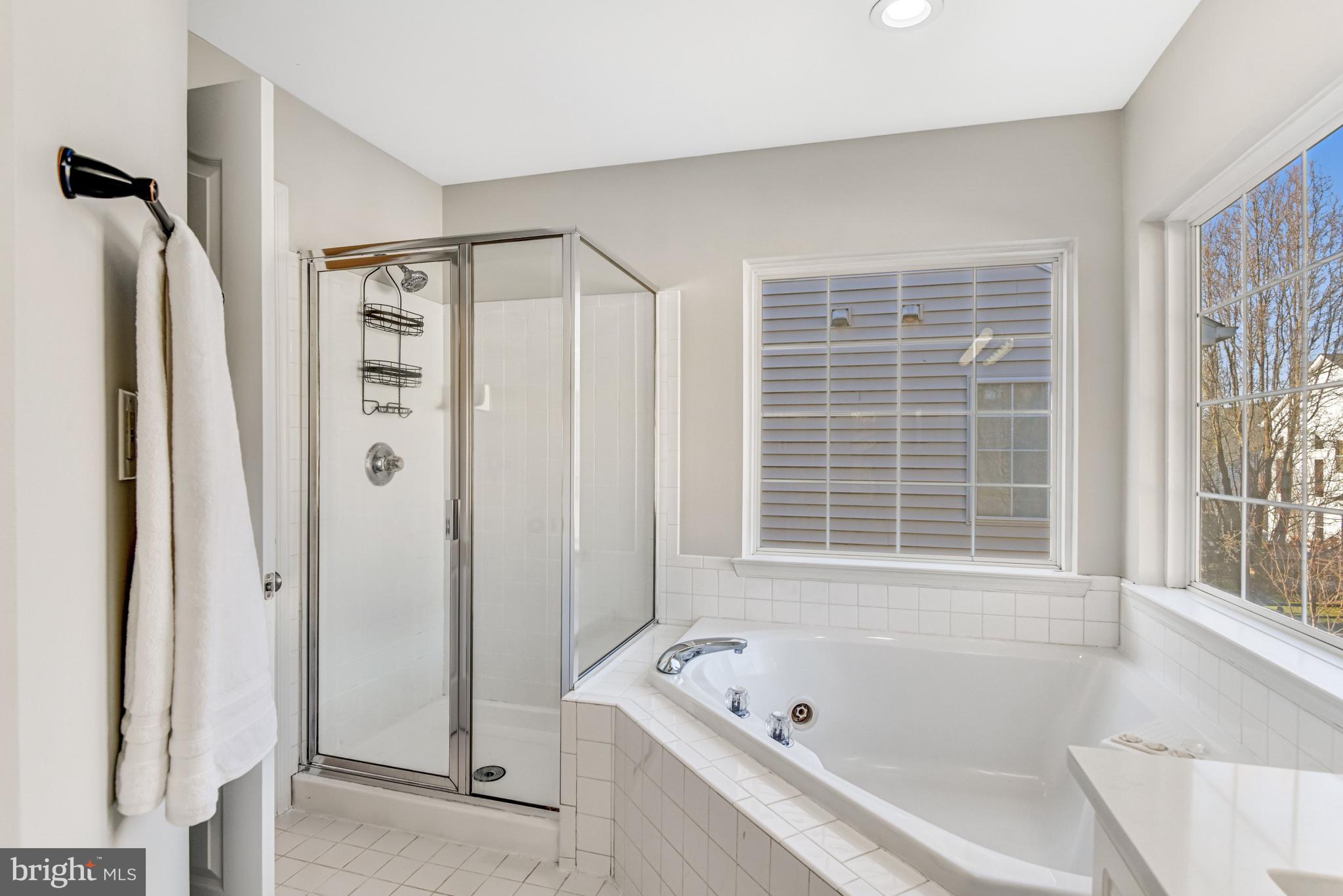 VIRGINIA OAKS - Residential