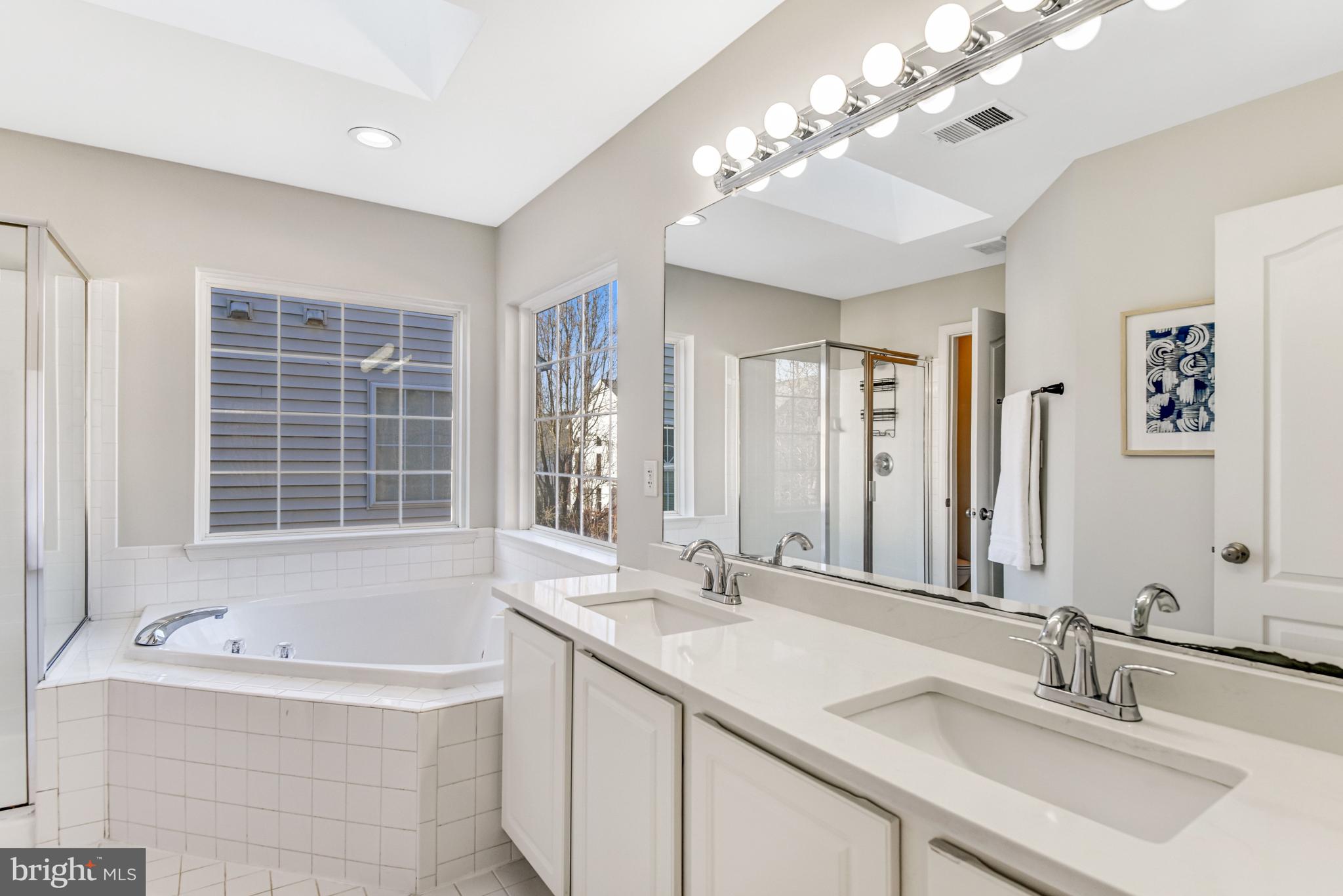 VIRGINIA OAKS - Residential