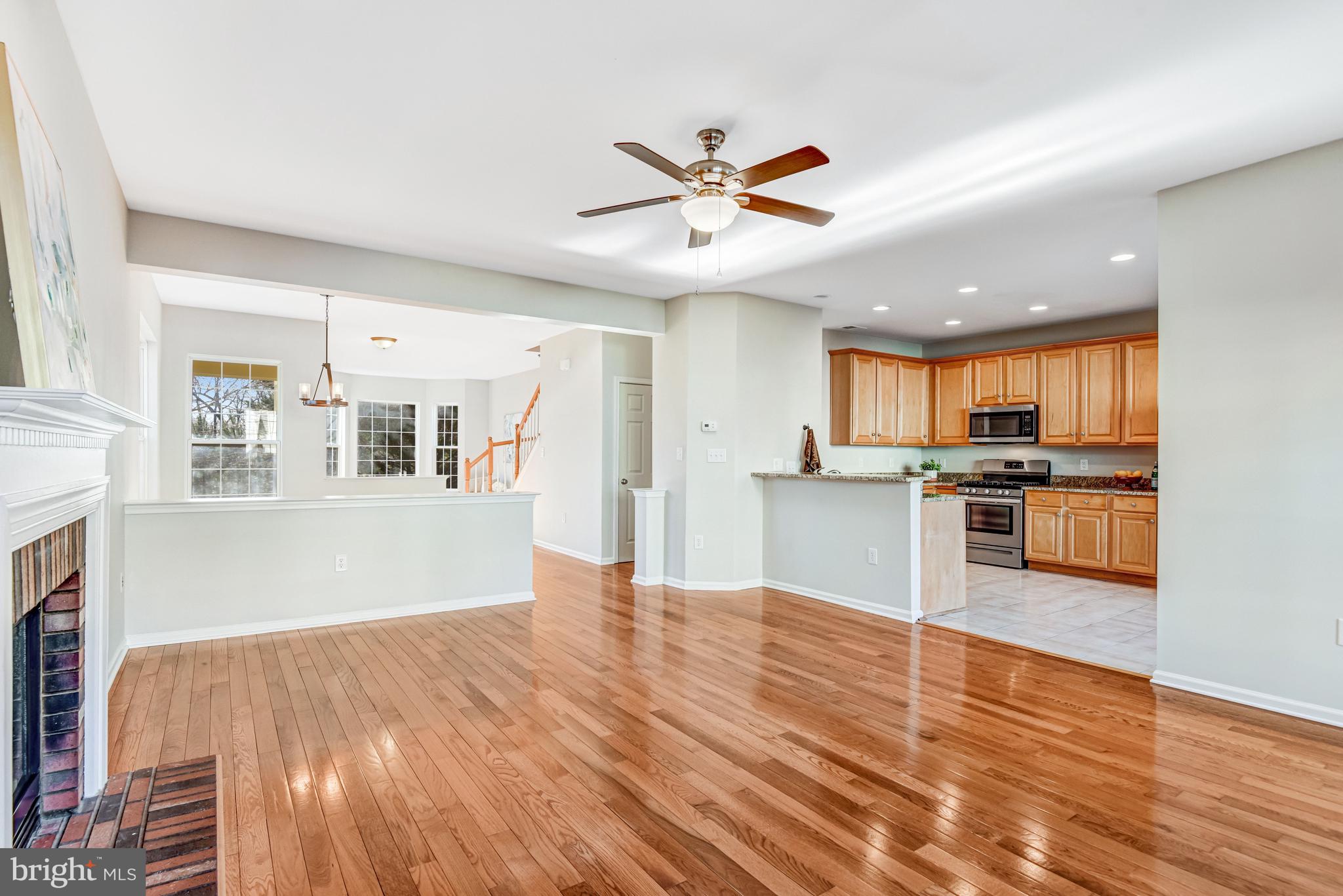 VIRGINIA OAKS - Residential