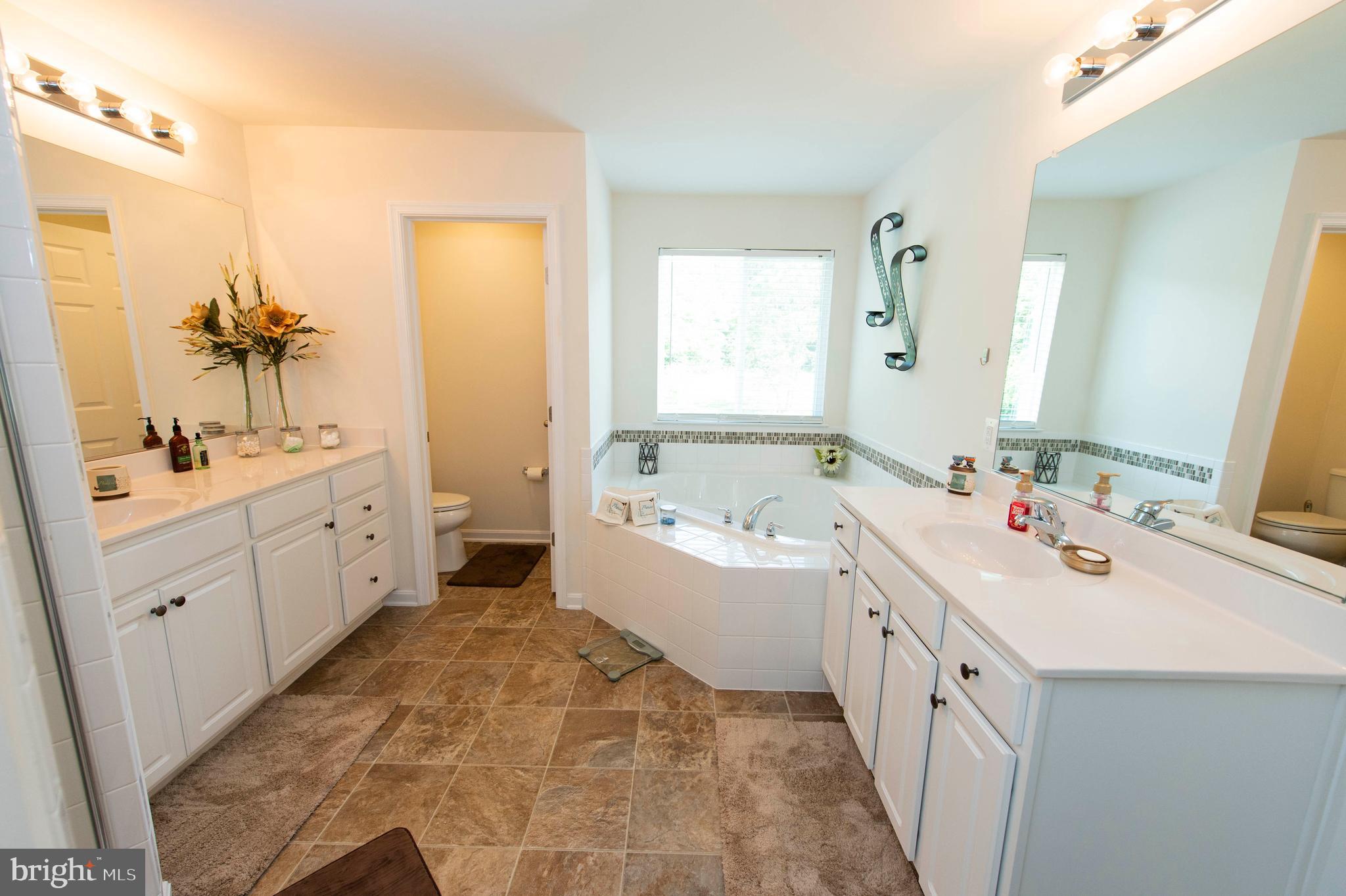 WELLSPRING HILLS - Residential