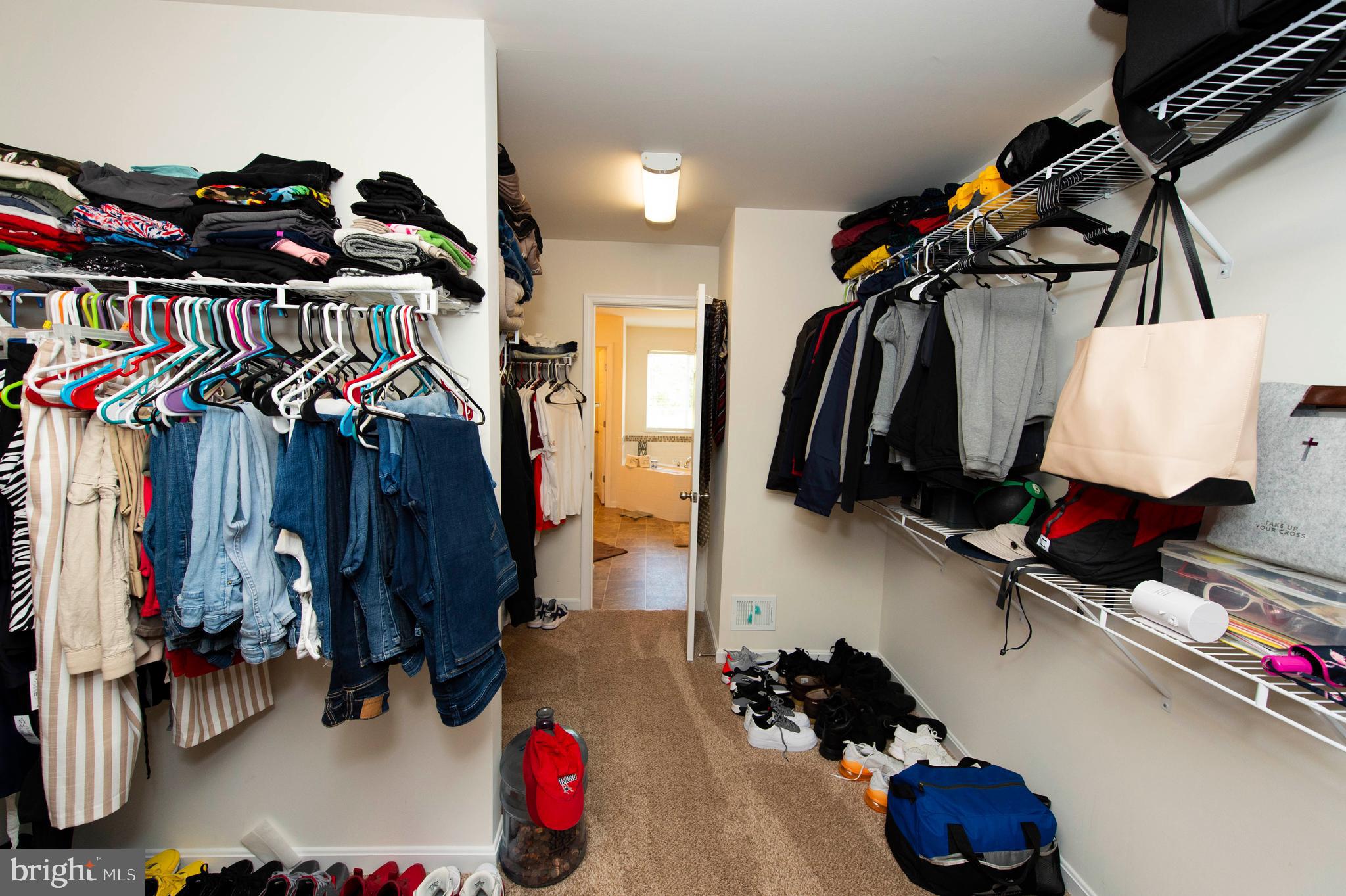 WELLSPRING HILLS - Residential