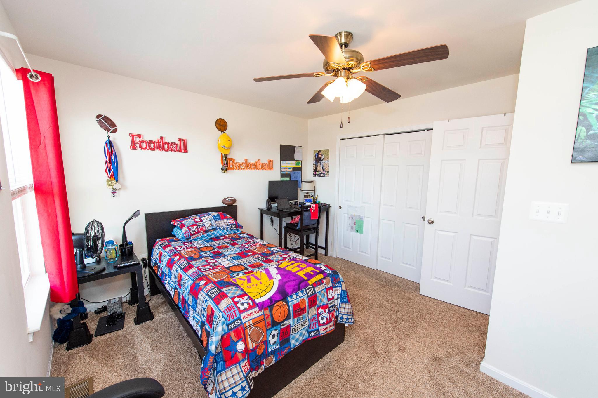 WELLSPRING HILLS - Residential