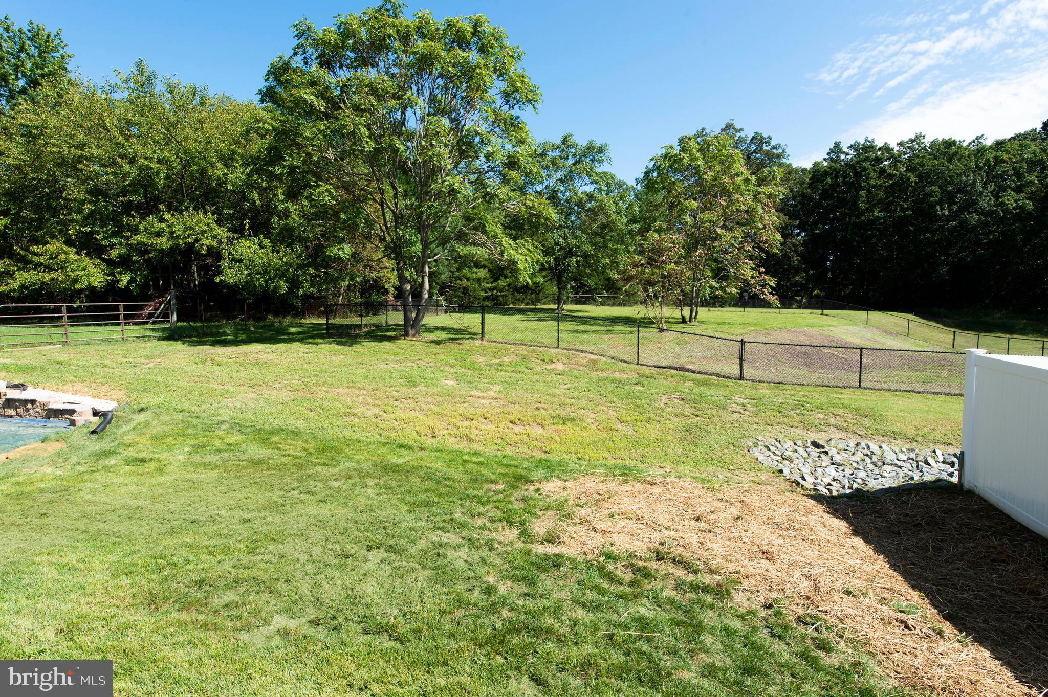 WELLSPRING HILLS - Residential