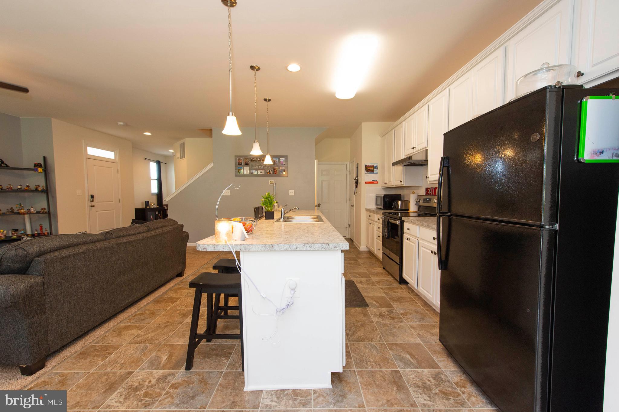 WELLSPRING HILLS - Residential